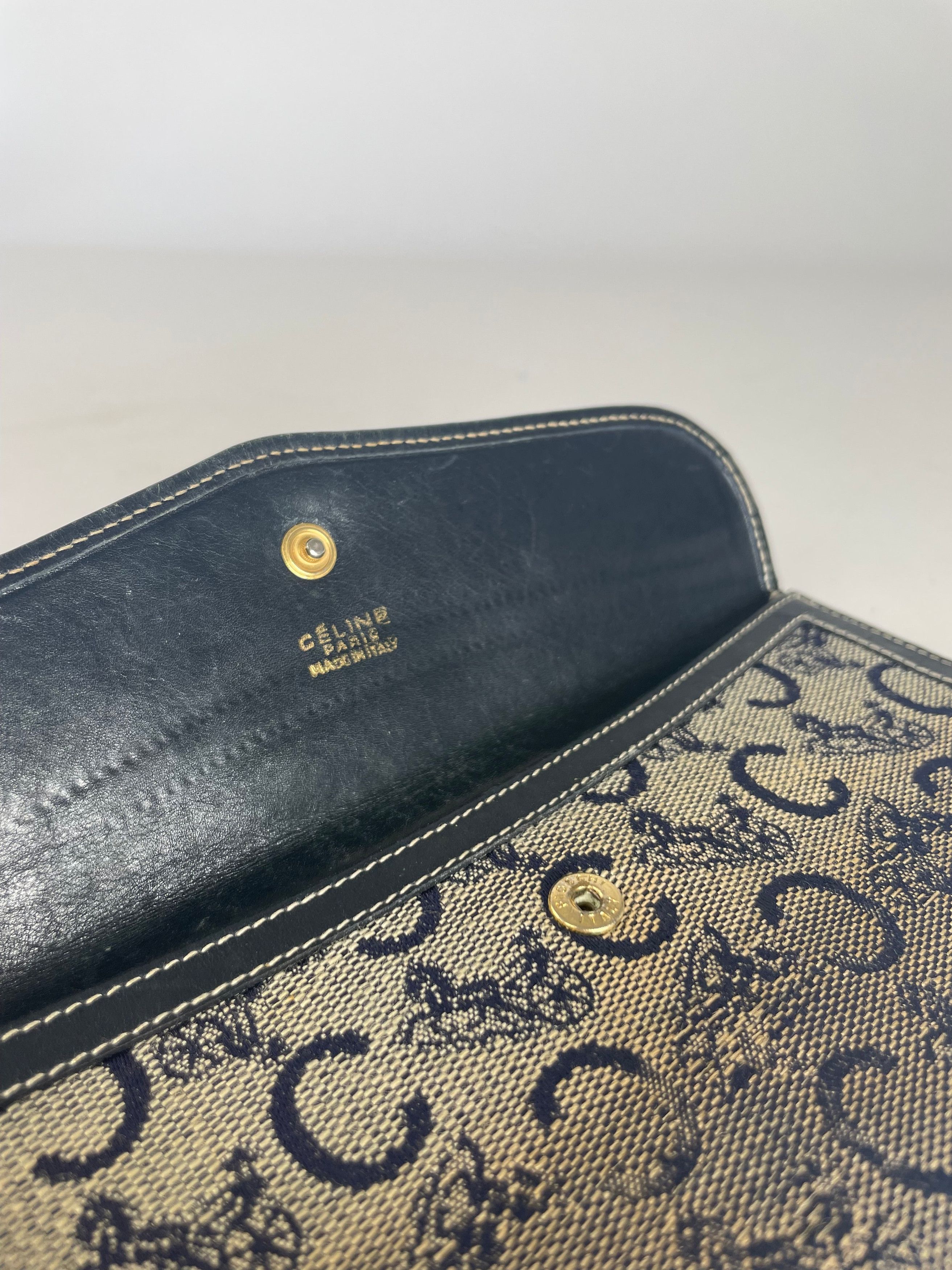 Celine Vintage Paris Leather Wallet Black Grey Size ONE SIZE - 4 Thumbnail