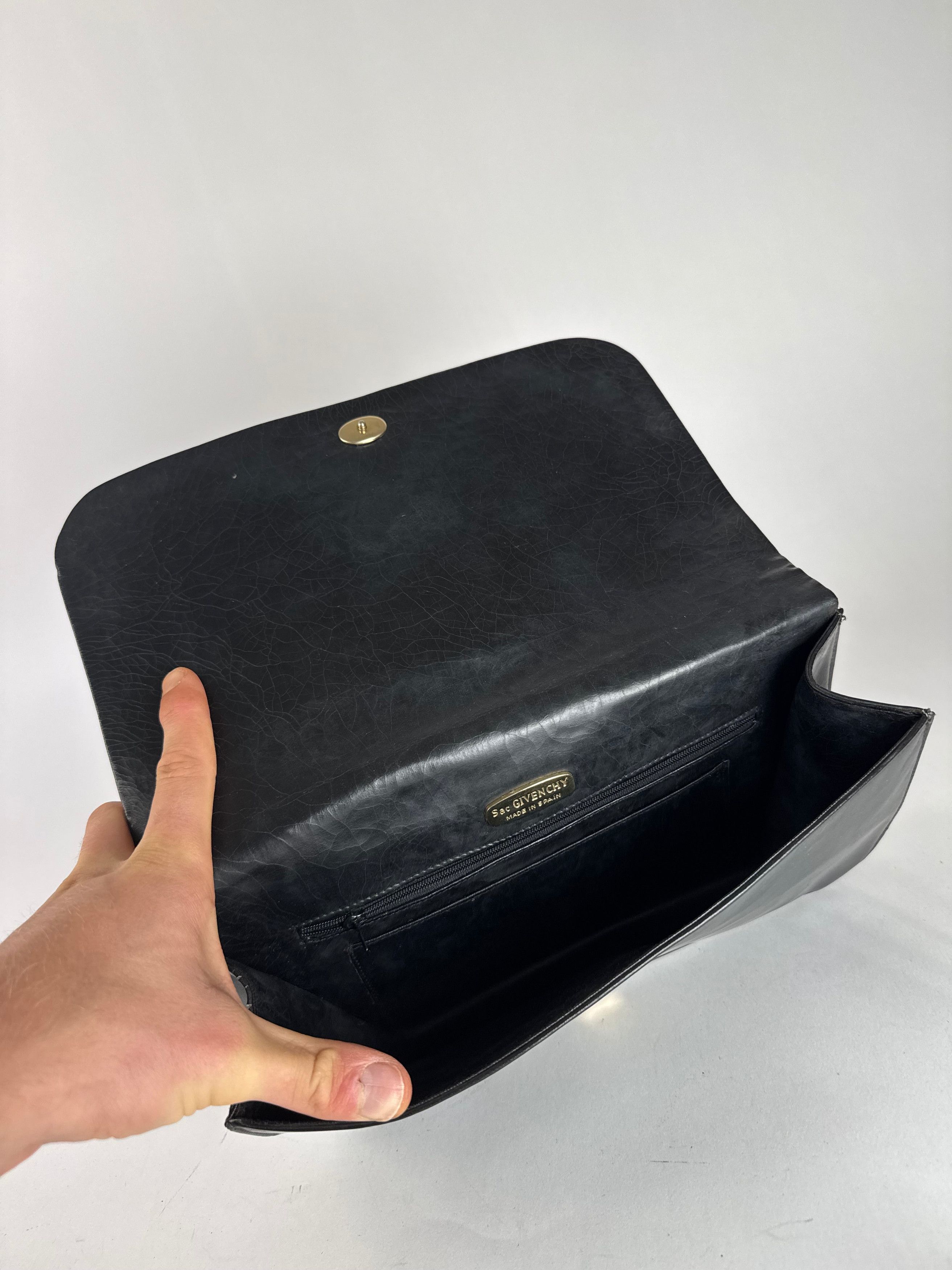 Givenchy Vintage Leather Clutch Black Size ONE SIZE - 4 Thumbnail
