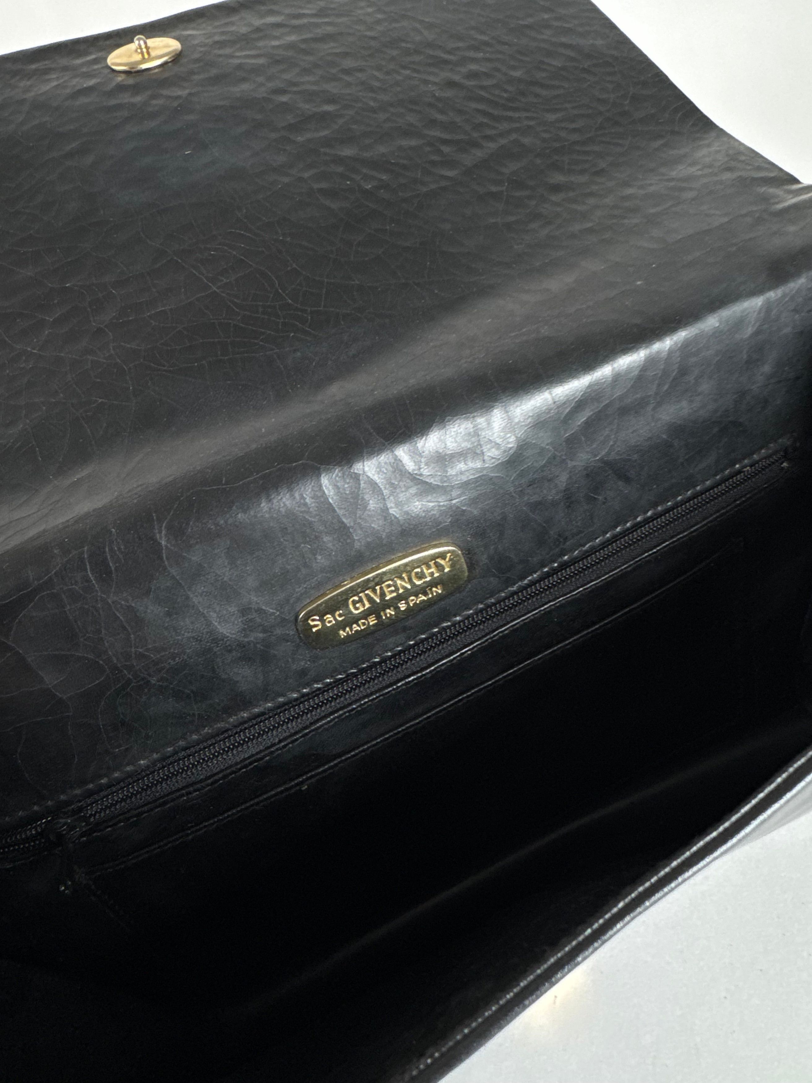 Givenchy Vintage Leather Clutch Black Size ONE SIZE - 5 Thumbnail