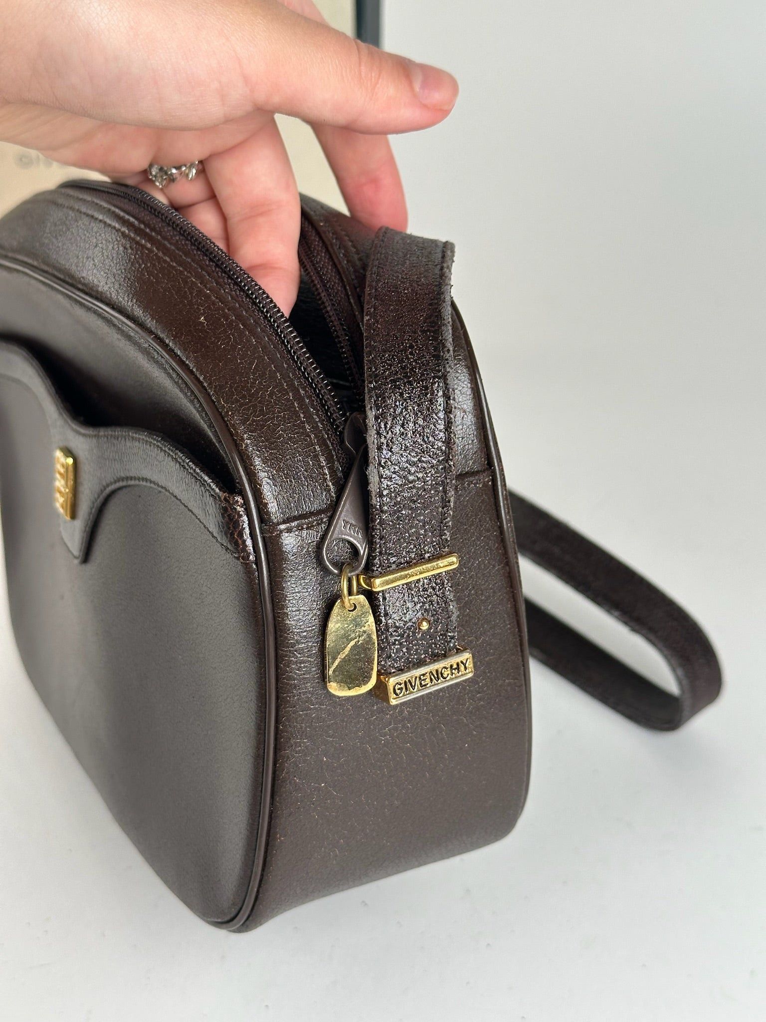 Givenchy Vintage 4G Leather Bag Brown Size ONE SIZE - 7 Thumbnail