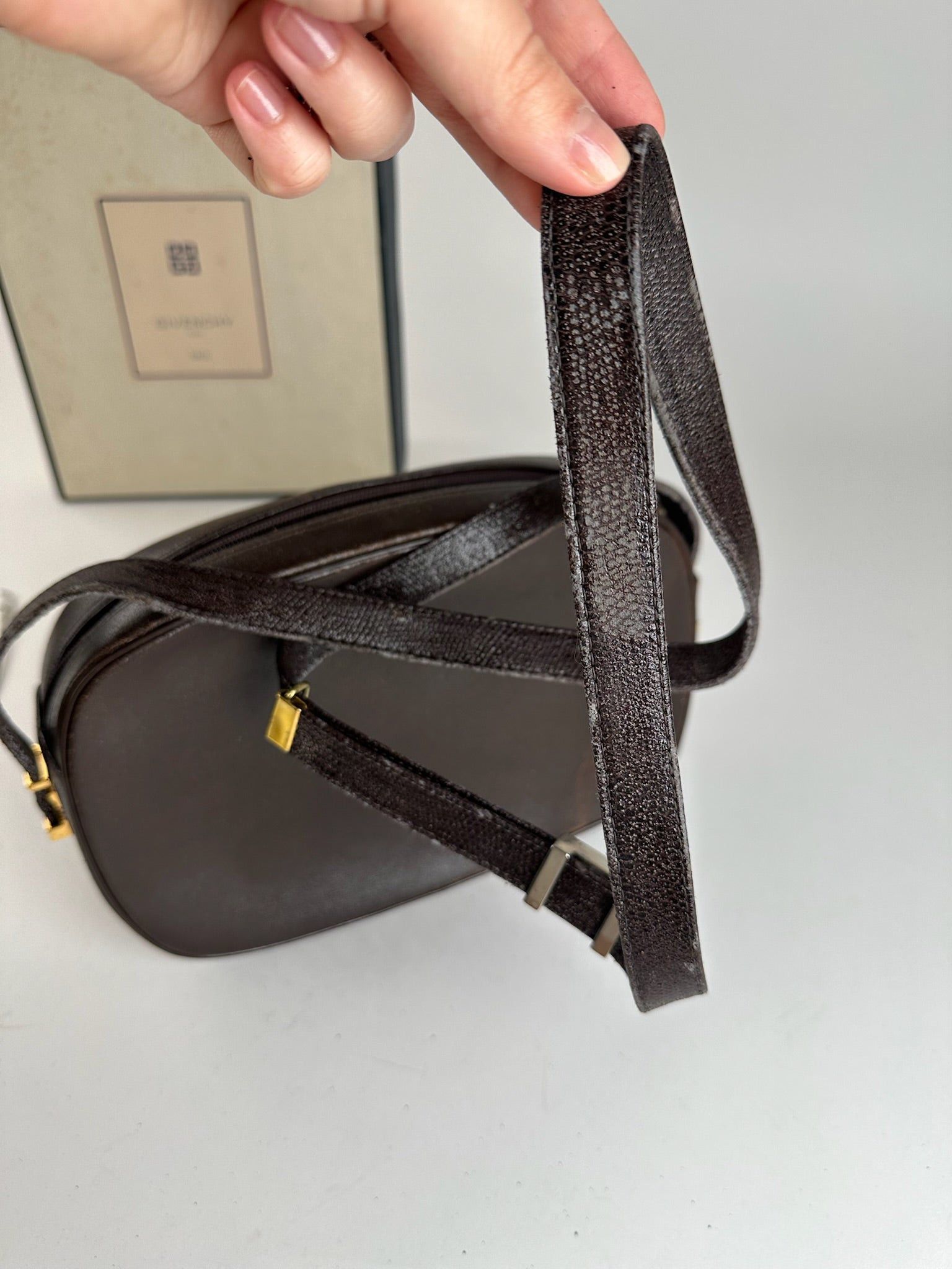 Givenchy Vintage 4G Leather Bag Brown Size ONE SIZE - 3 Thumbnail