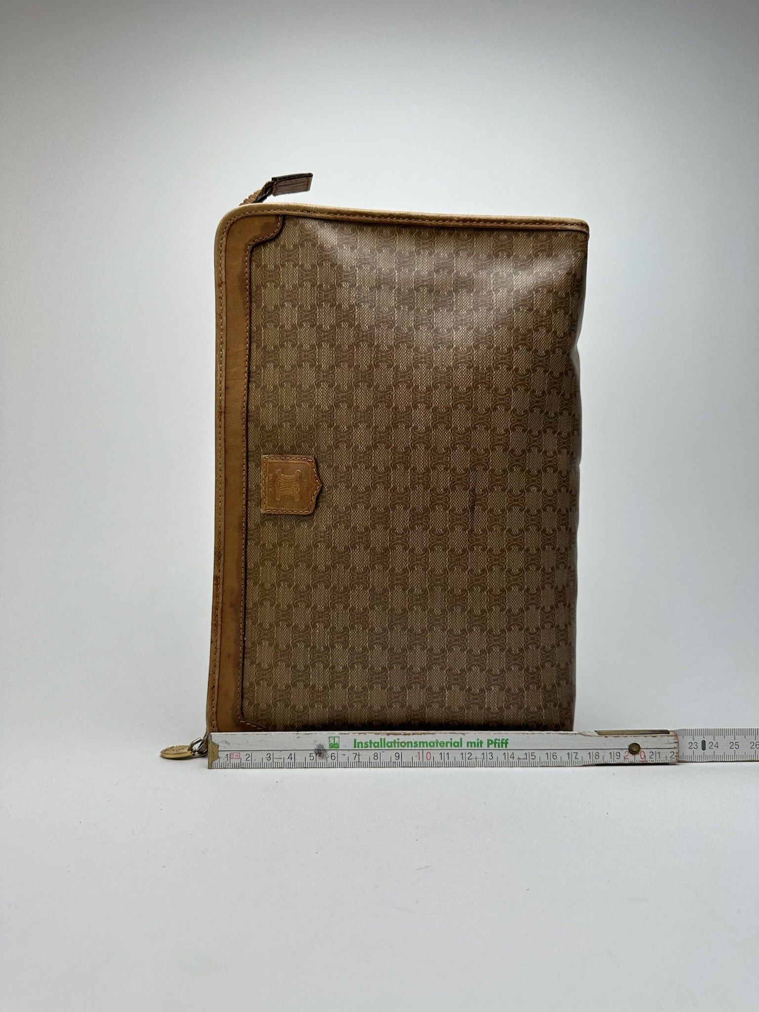 Celine Vintage Paris Triomphe Monogram Clutch Beige Brown Size ONE SIZE - 10 Thumbnail