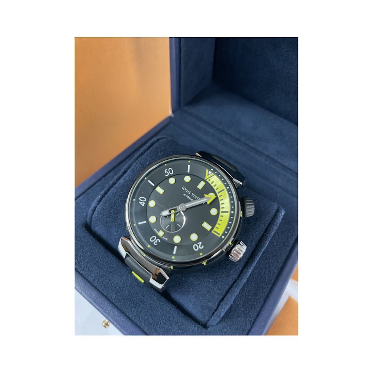 Louis Vuitton Tambour Black Steel Watche Size ONE SIZE - 4 Thumbnail