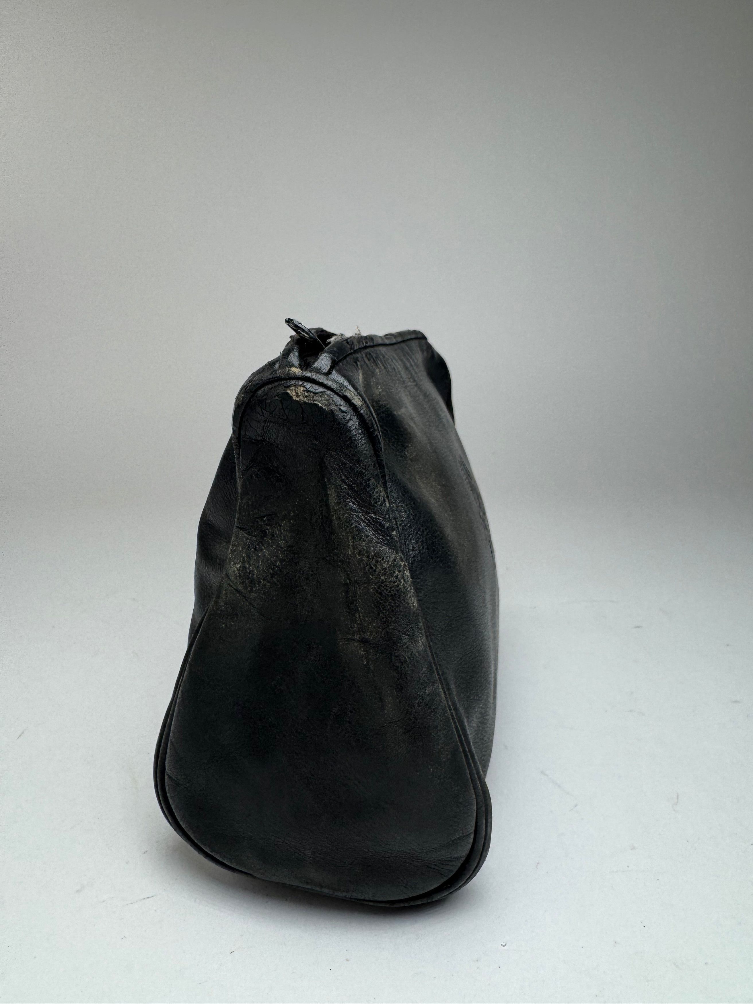Loewe Vintage Madrid Leather clutch black Size ONE SIZE - 5 Thumbnail