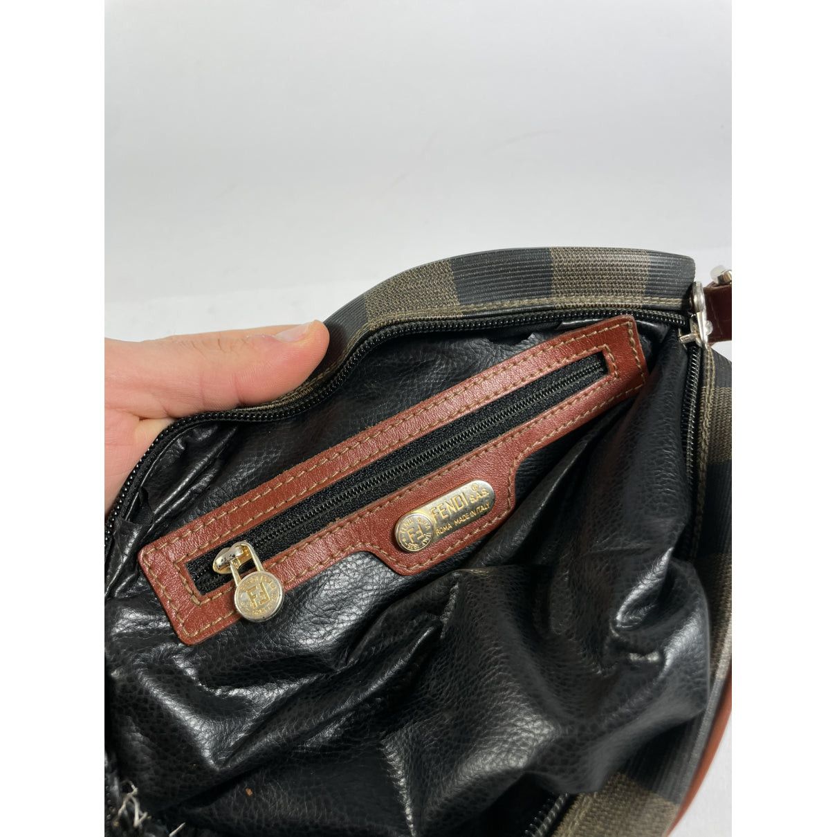 Fendi Brown Leather Bag Size ONE SIZE - 2 Thumbnail