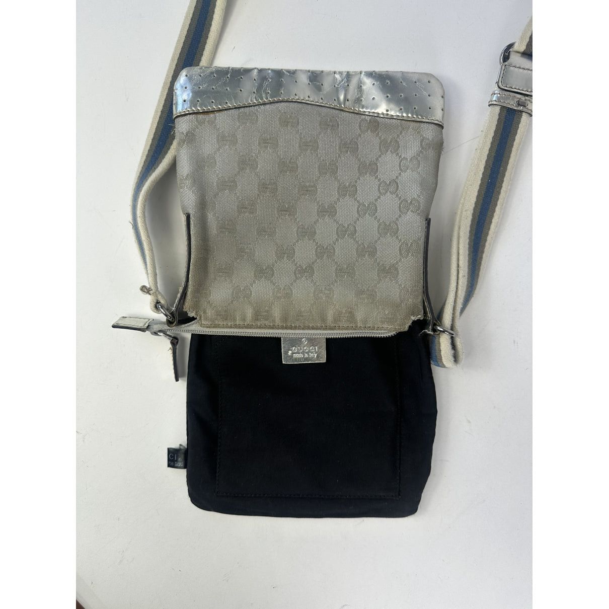 Gucci Jackie Vintage Silver Leather Handbag Size ONE SIZE - 2 Thumbnail
