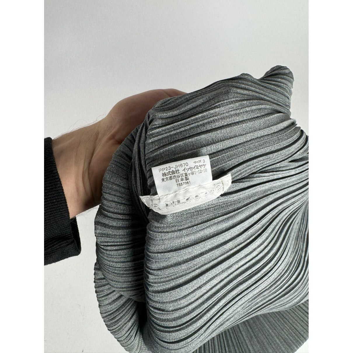 Other Pleats Please Anthracite Polyester Top Size M / US 6-8 / IT 42-44 - 4 Thumbnail