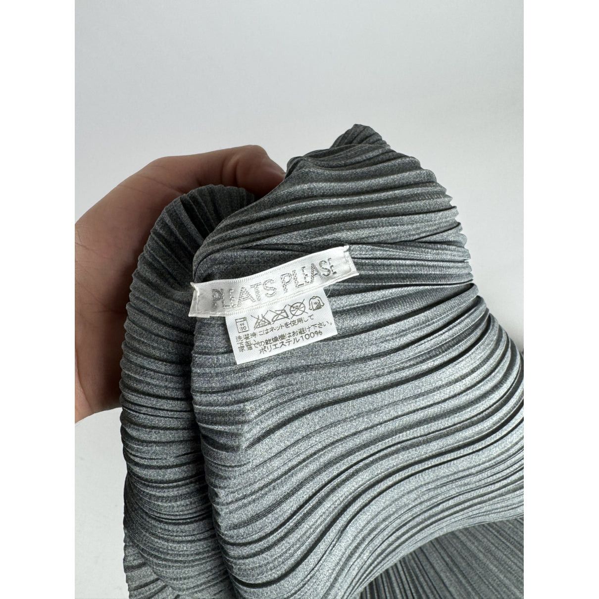 Other Pleats Please Anthracite Polyester Top Size M / US 6-8 / IT 42-44 - 5 Thumbnail