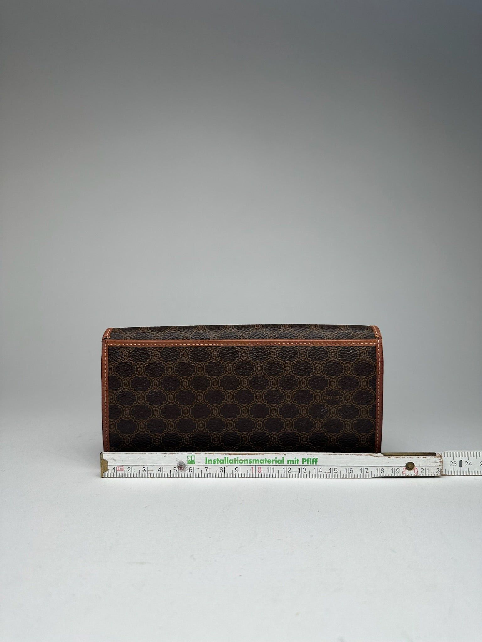 Celine Vintage Paris Leather ID Holder Brown Size ONE SIZE - 7 Thumbnail