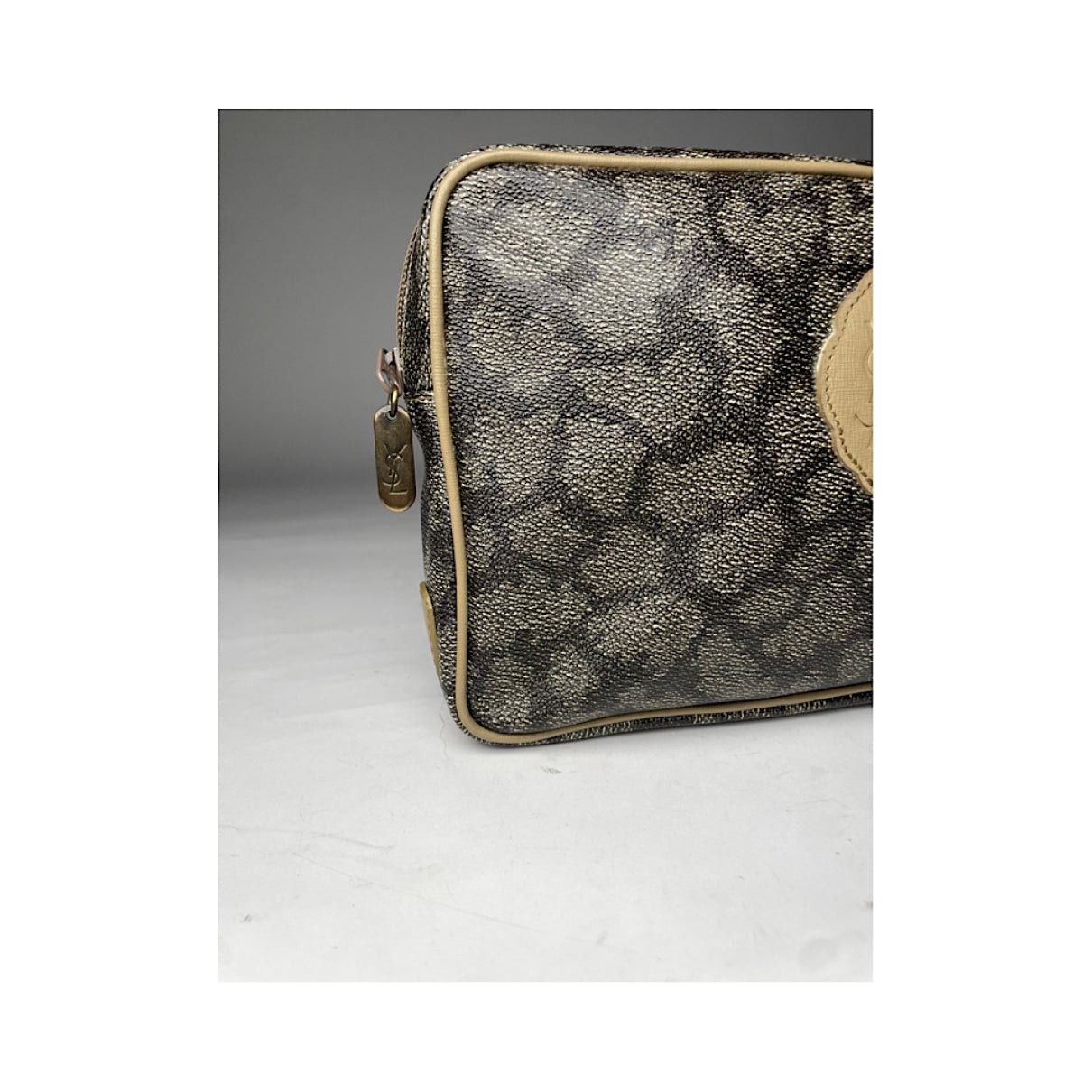Yves Saint Laurent Black Leather Clutch Bag Size ONE SIZE - 4 Thumbnail