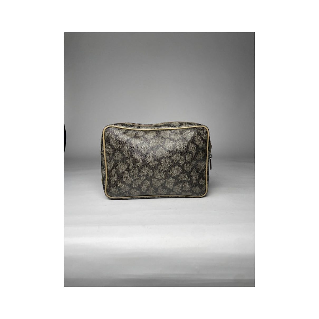 Yves Saint Laurent Black Leather Clutch Bag Size ONE SIZE - 3 Thumbnail