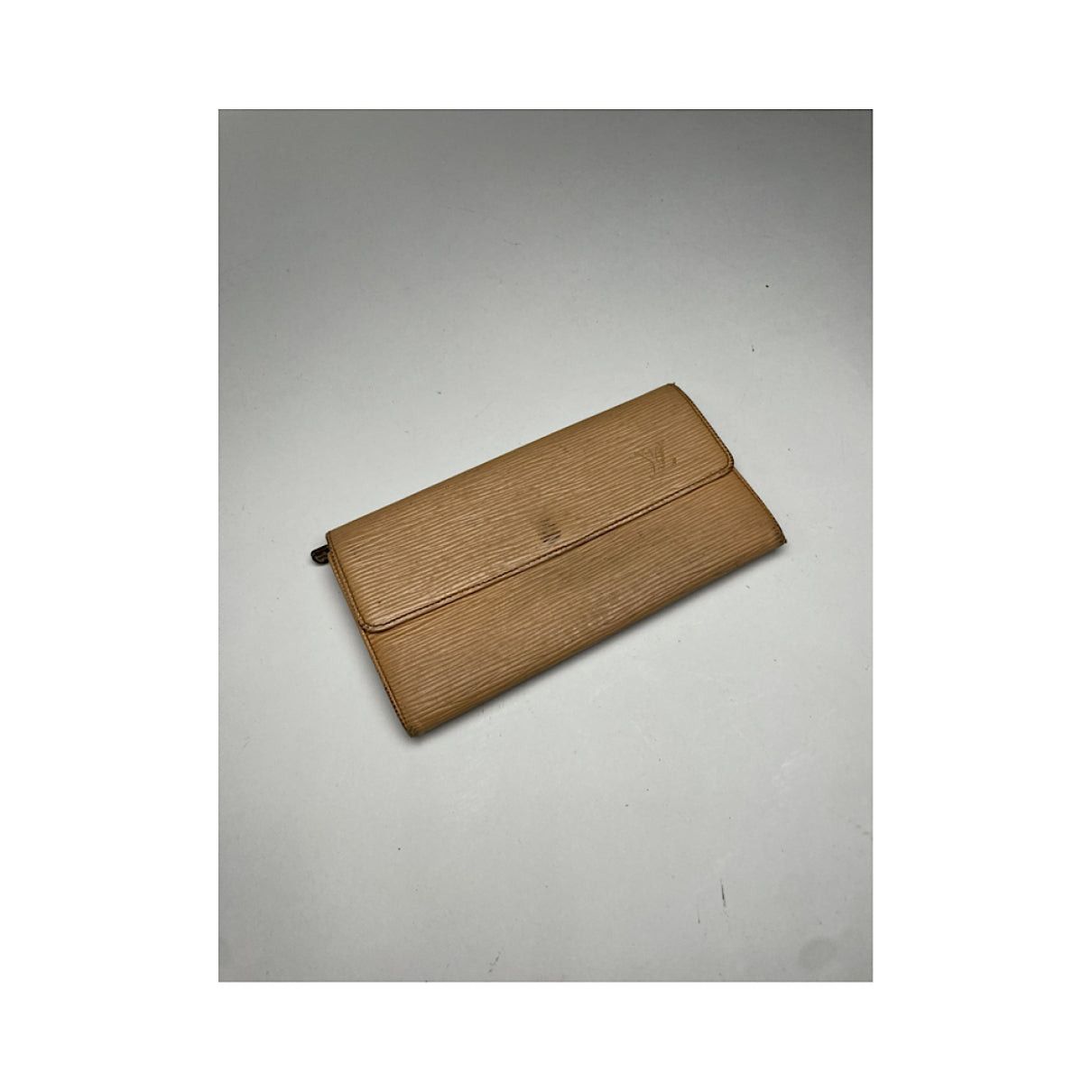 Louis Vuitton Louise Ecru Leather Wallet Size ONE SIZE - 3 Thumbnail
