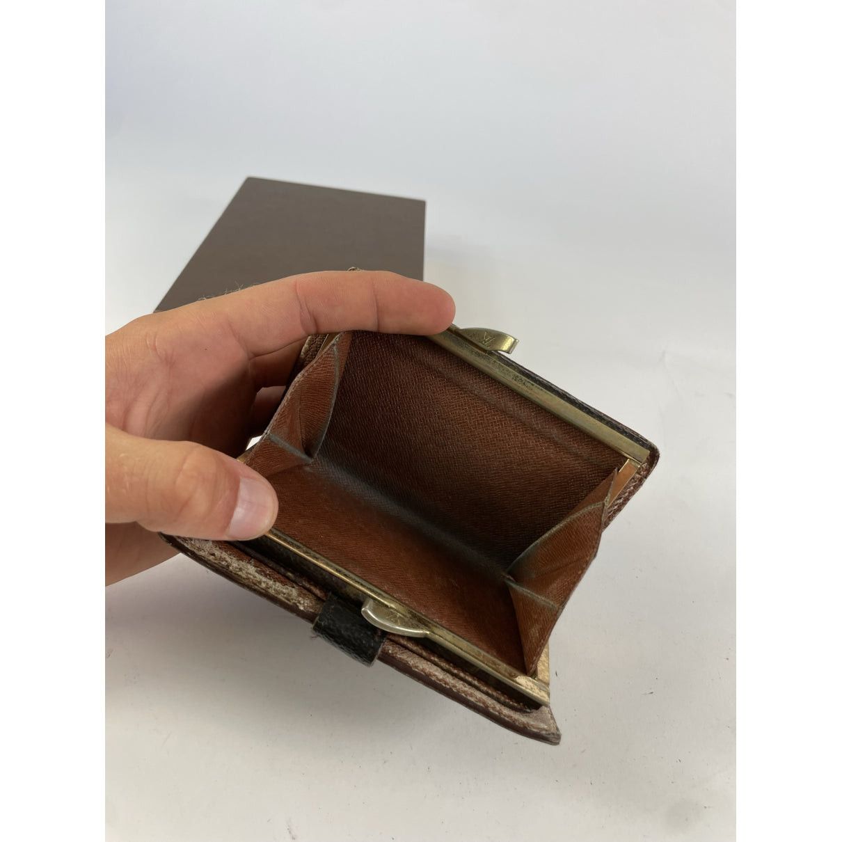 Louis Vuitton Juliette Brown Leather Wallet Size ONE SIZE - 5 Thumbnail