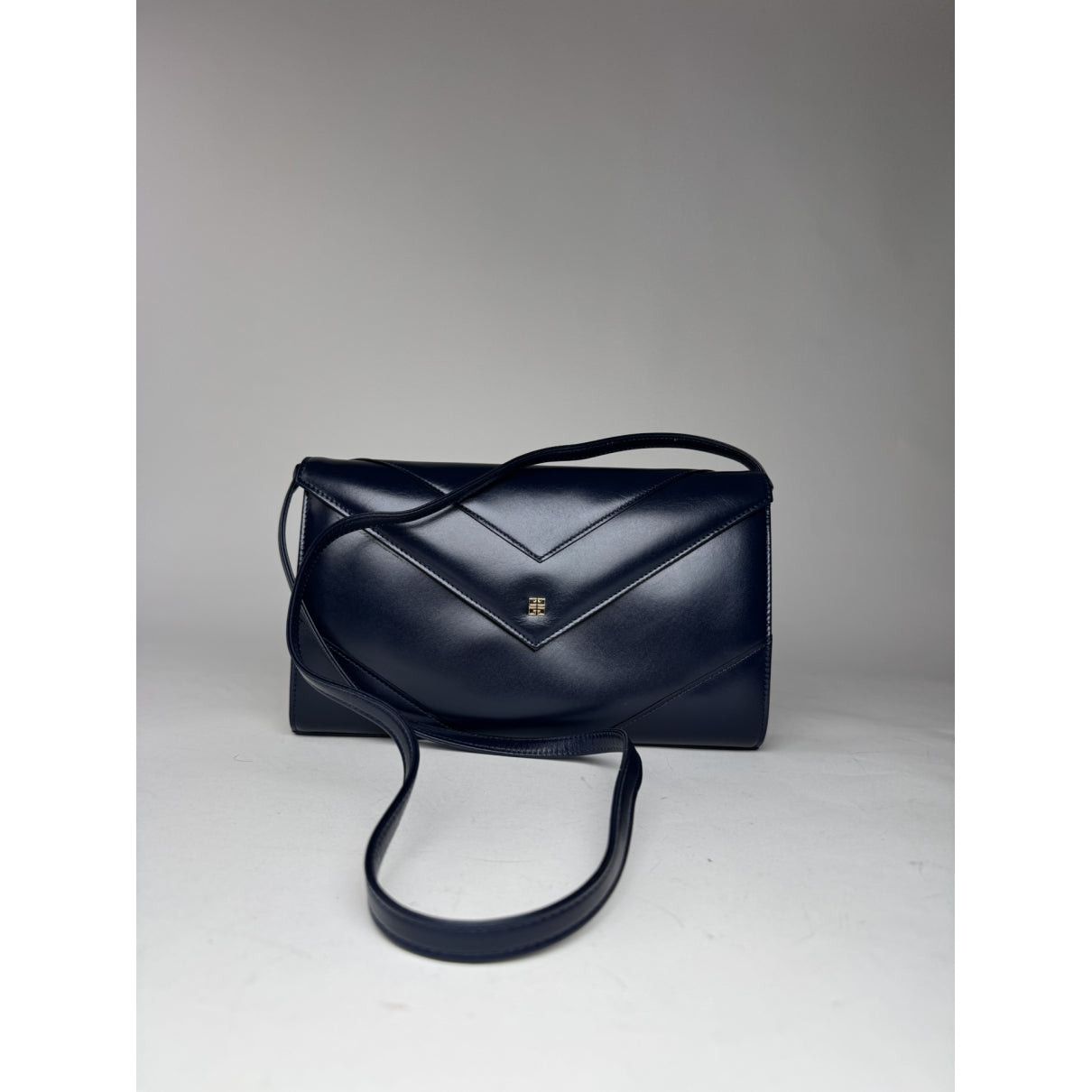 Givenchy 4G Navy Leather Handbag Size ONE SIZE - 2 Thumbnail