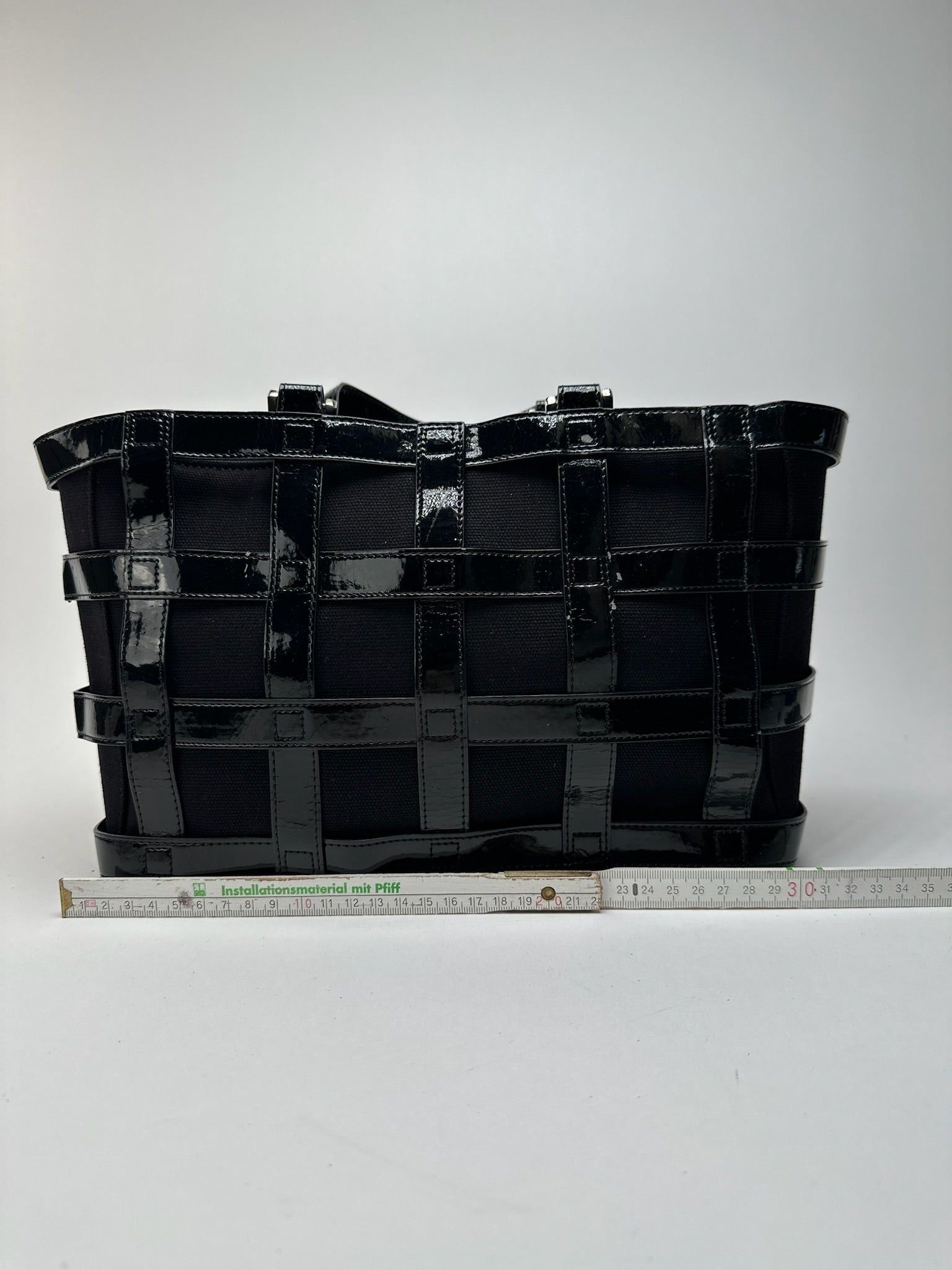 Courreges Vintage Patent Leather cage bag black Size ONE SIZE - 11 Thumbnail
