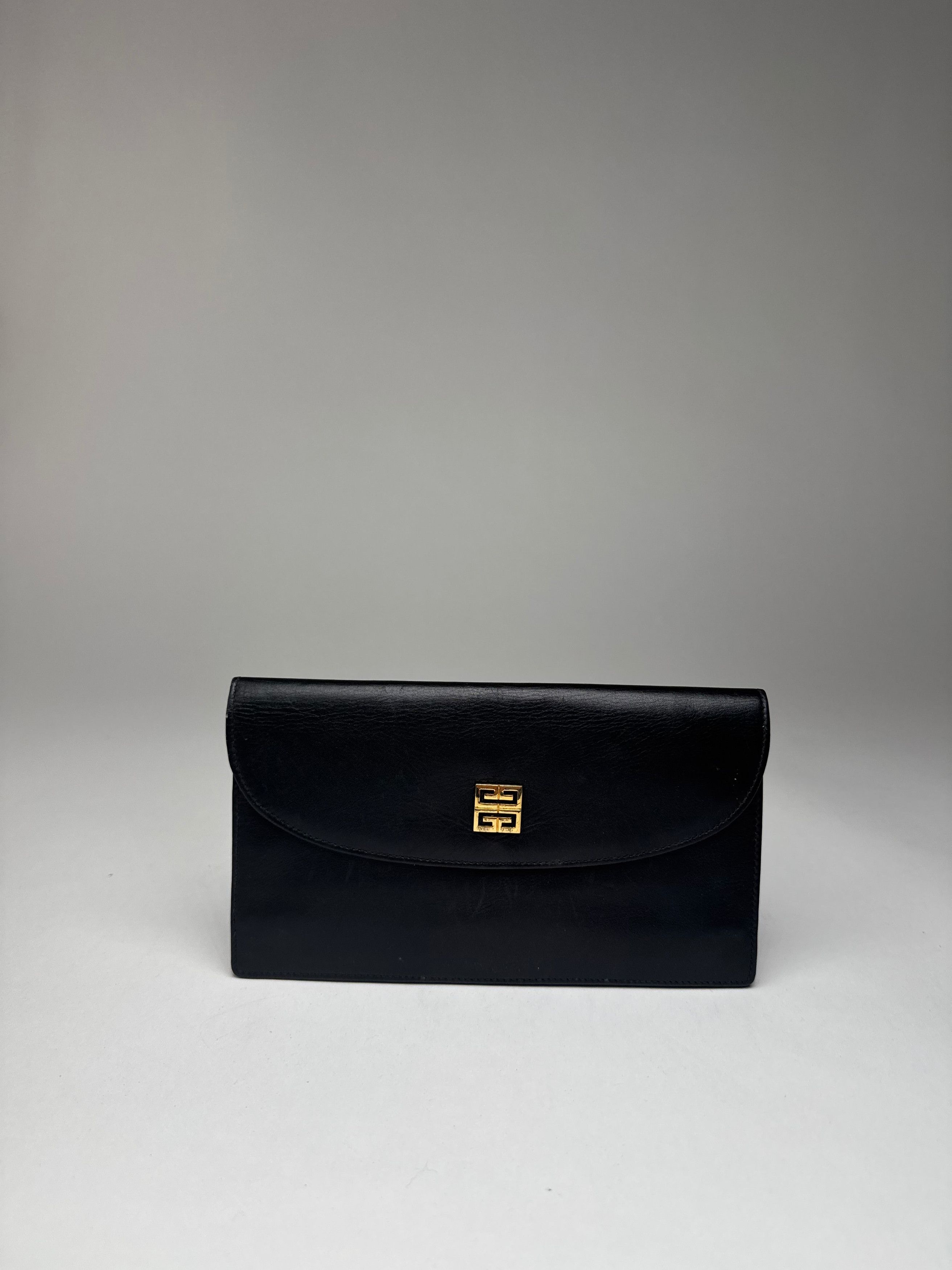 Givenchy Vintage GV3 Leather Clutch Black Size ONE SIZE - 6 Thumbnail