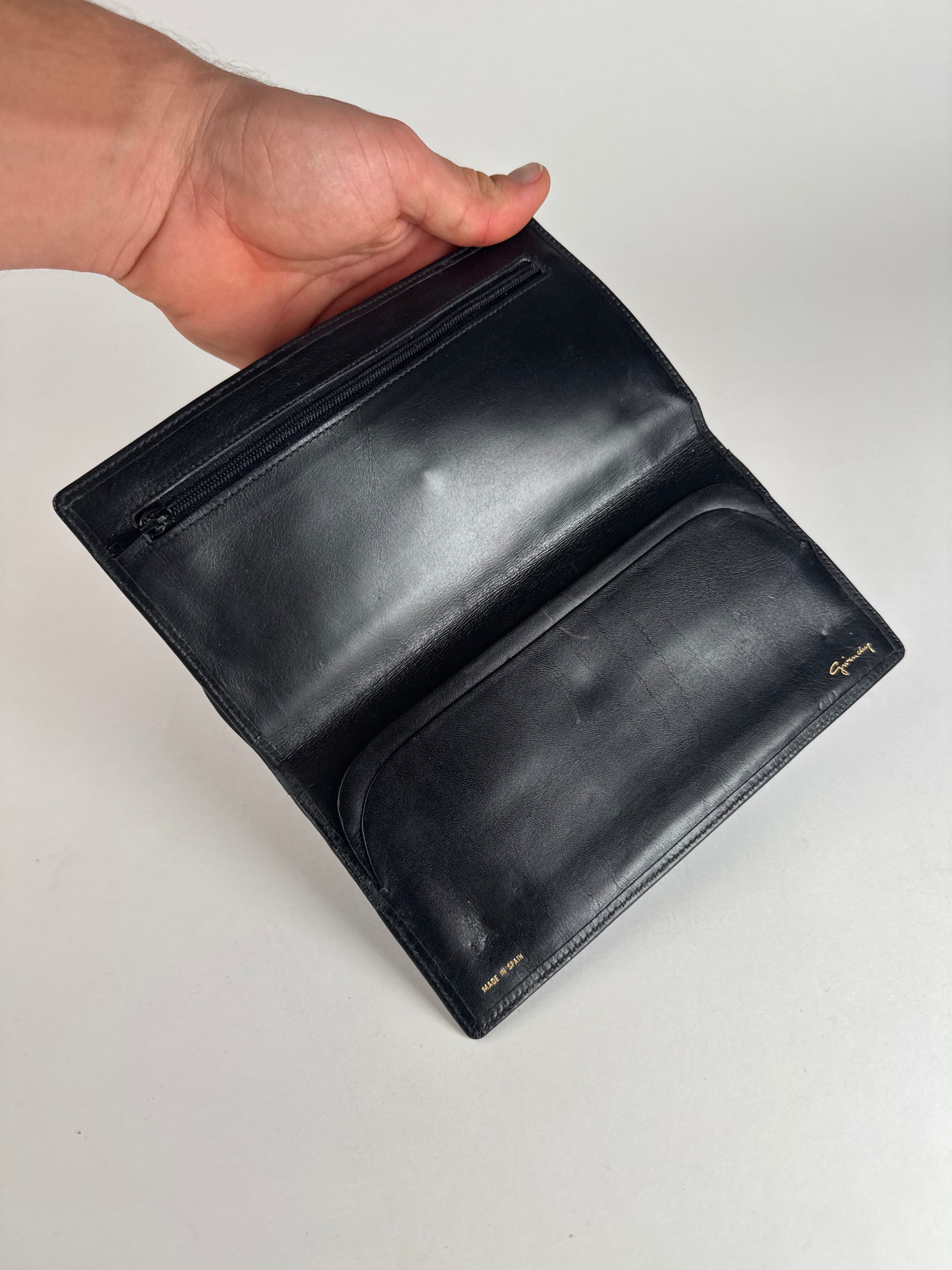 Givenchy Vintage GV3 Leather Clutch Black Size ONE SIZE - 3 Thumbnail