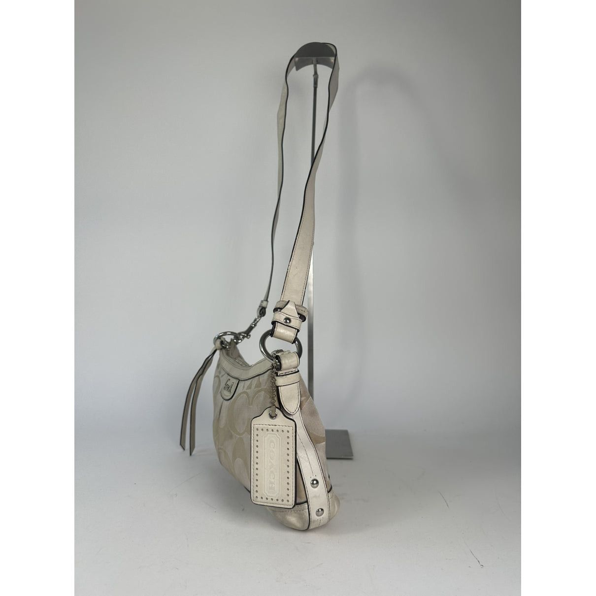 Coach Signature Sufflette White Leather Handbag Size ONE SIZE - 4 Thumbnail