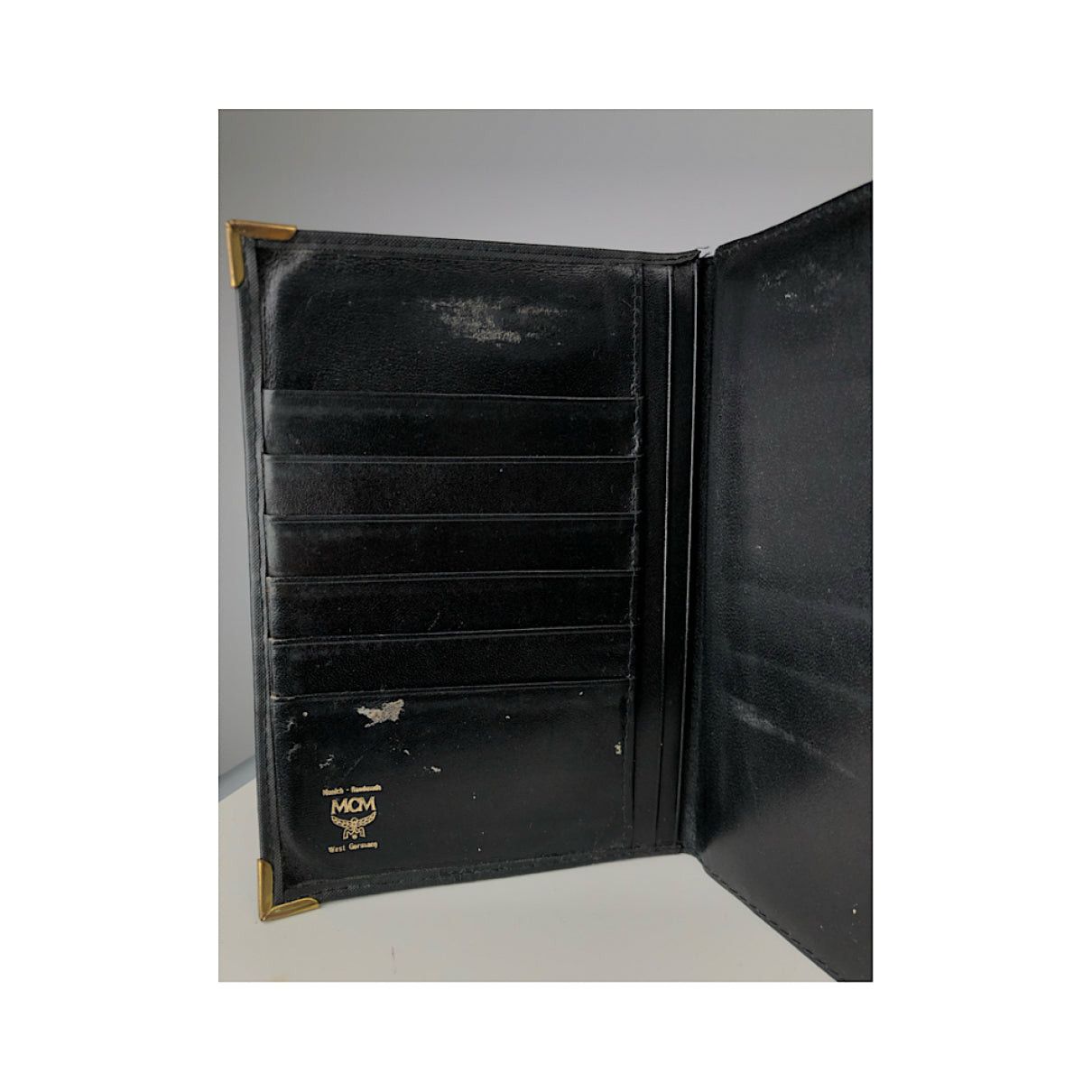 MCM Black Leather Purse Size ONE SIZE - 4 Thumbnail