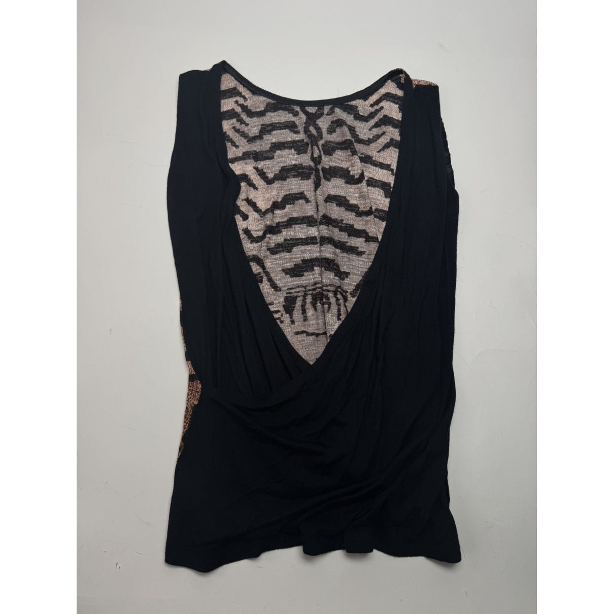 Miu Miu Black Wool Top Size M / US 6-8 / IT 42-44 - 2 Thumbnail