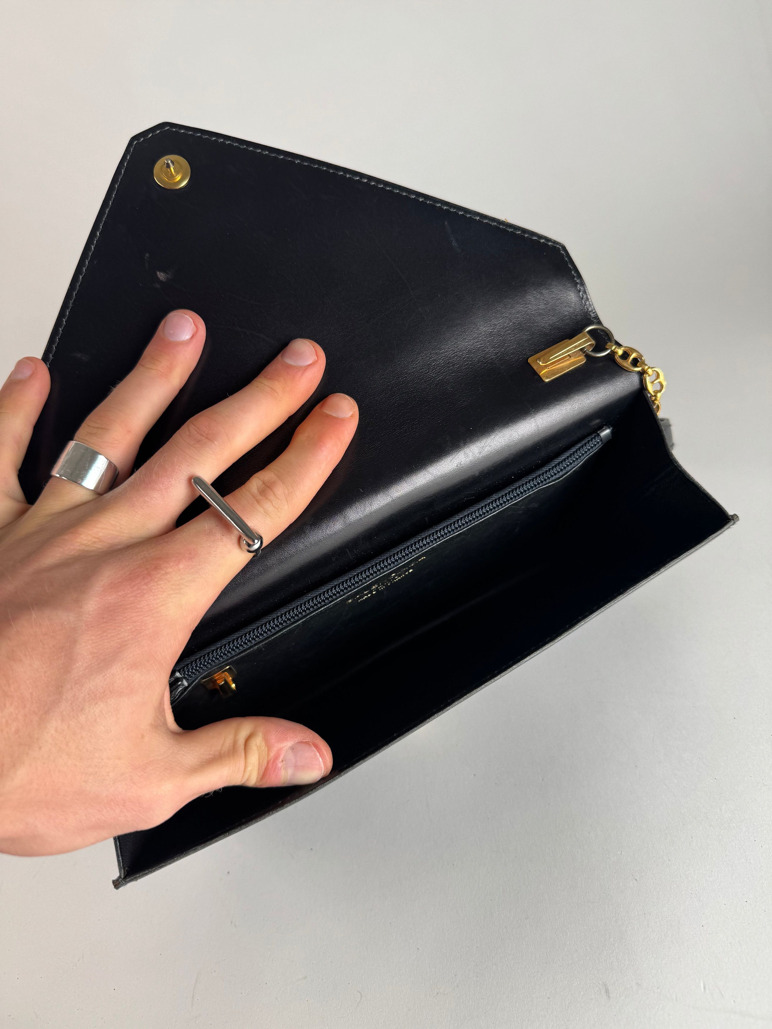 Balenciaga Vintage Patent Leather Shoulder bag black Size ONE SIZE - 4 Thumbnail