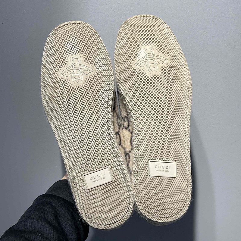 Gucci Gucci Vintage Horsebit Loafers in Beige 0079 Size US 9.5 / EU 42-43 - 4 Thumbnail