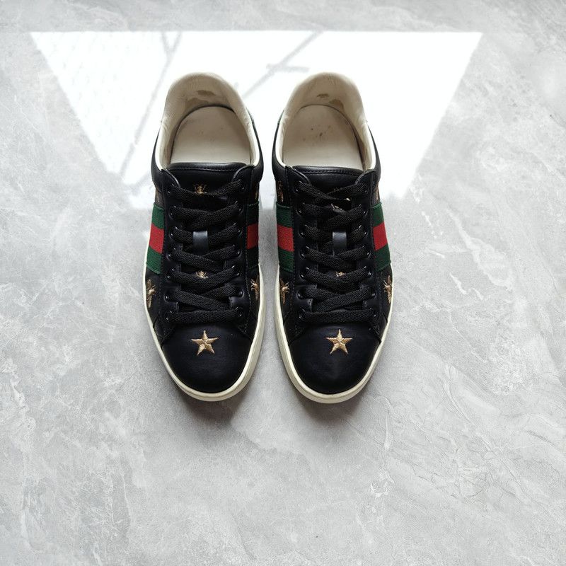 Gucci Gucci Ace Fashion Sneakers with Embroidered Bees 0079 Size US 8.5 / EU 41-42 - 2 Thumbnail