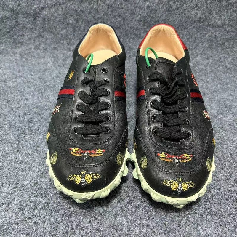 Gucci Gucci Embroidered Fashion Sneakers in Black 0079 Size US 9 / EU 42 - 2 Thumbnail