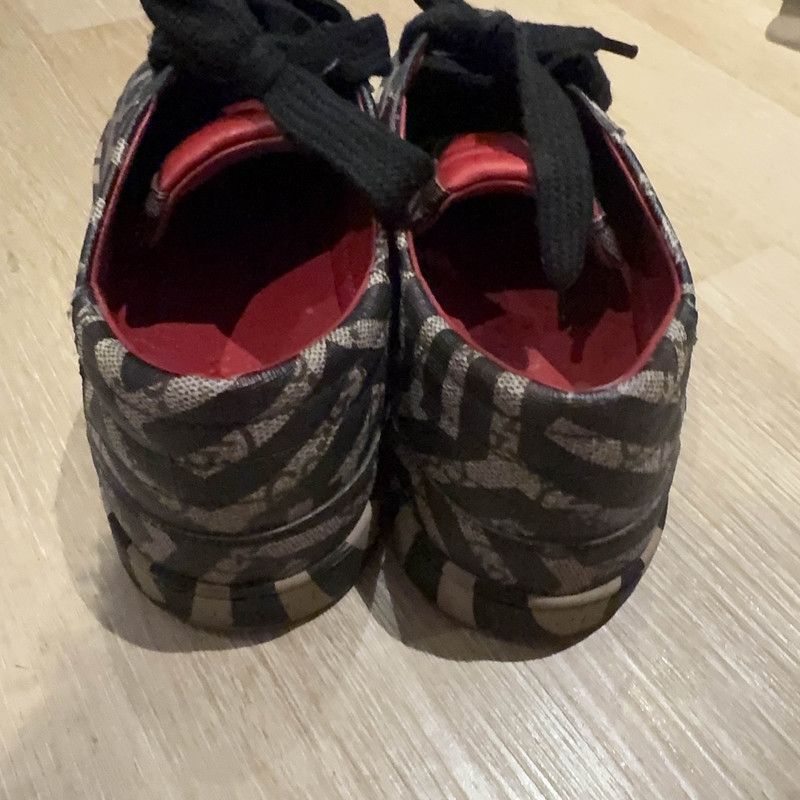 Gucci Gucci GG Supreme Low-Top Fashion Sneakers 0079 Size US 9.5 / EU 42-43 - 3 Thumbnail