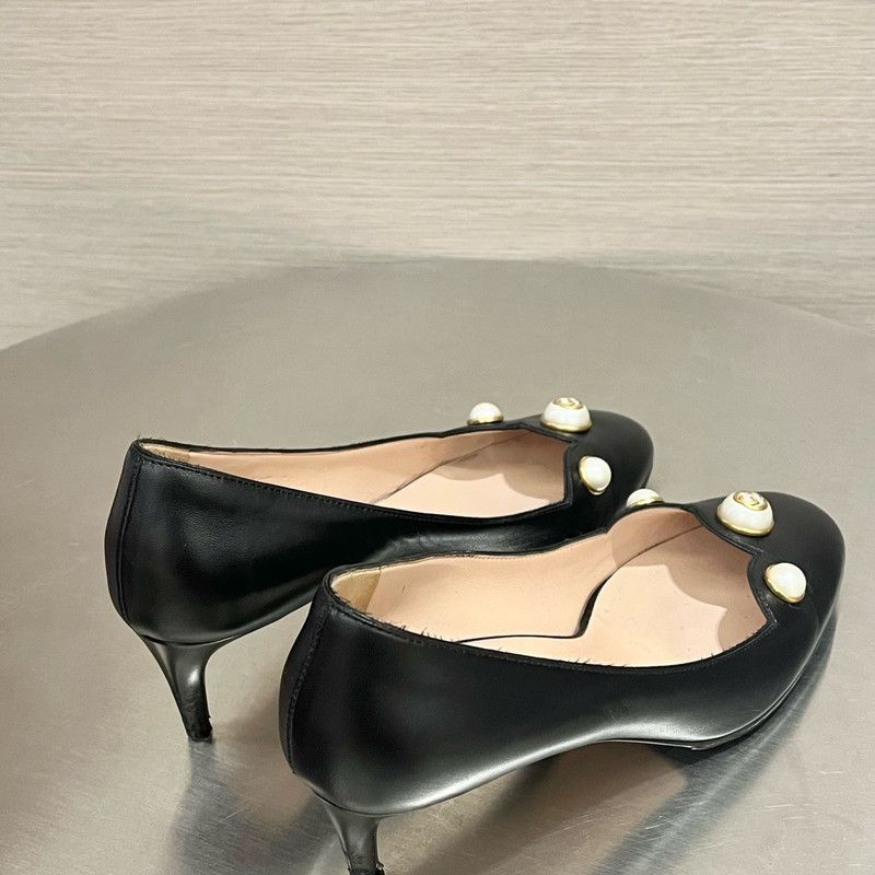 Gucci Gucci Black Leather High Heels with Pearl Accents 0079 Size US 5 / EU 37 - 3 Thumbnail