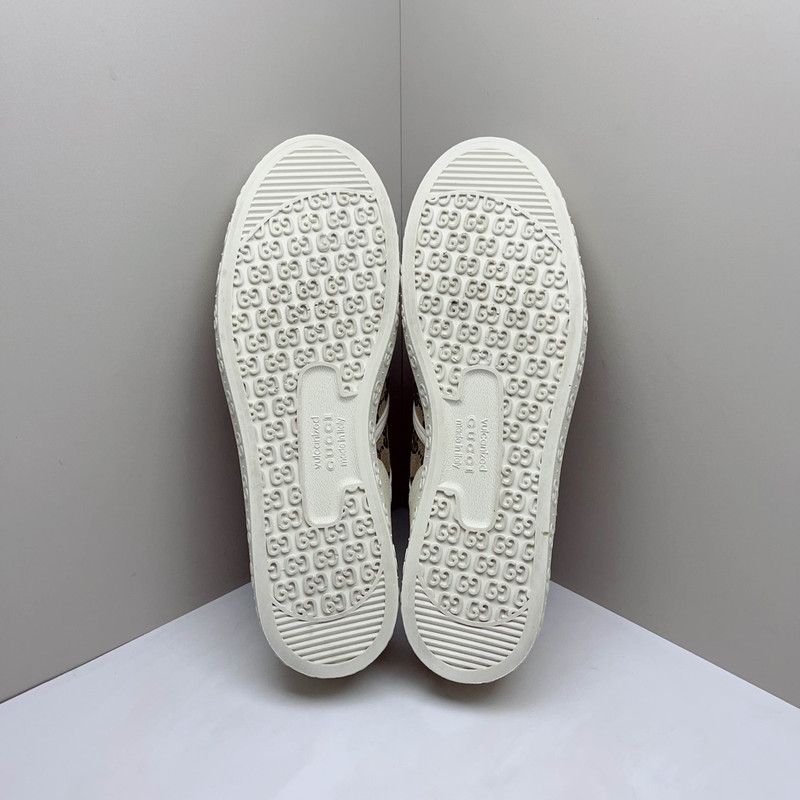 Gucci Gucci Canvas Low-Top Sneakers for Men 0079 Size US 10.5 / EU 43-44 - 4 Thumbnail