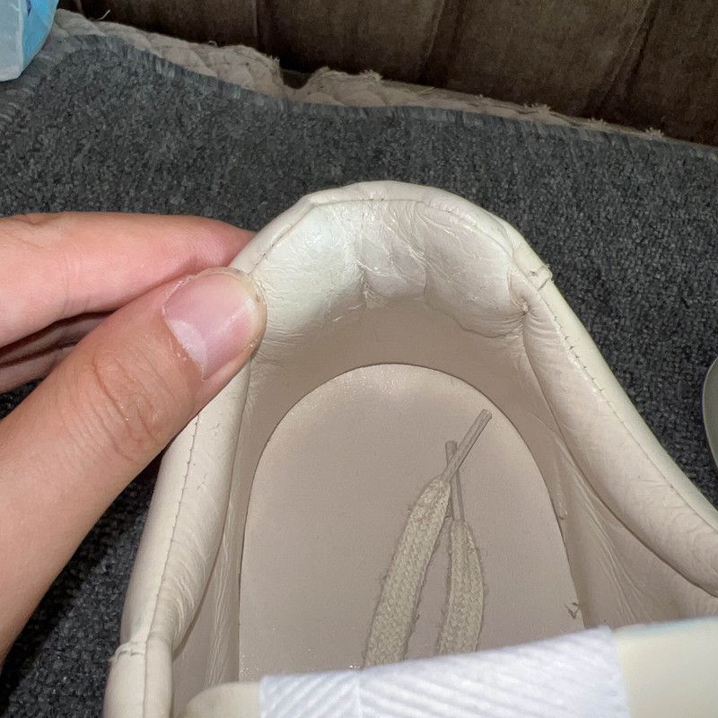 Gucci Gucci Disney Rhyton Sneakers in Ivory White 0079 Size US 10.5 / EU 43-44 - 9 Thumbnail