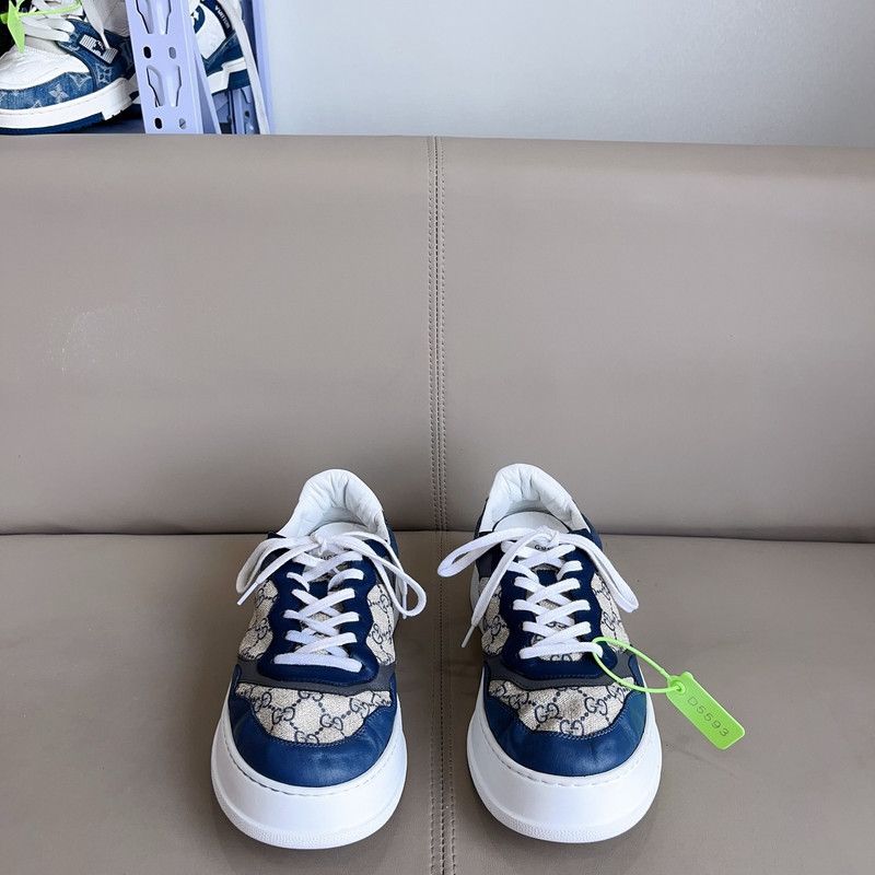 Gucci Gucci GG Supreme Low Sneakers for Men 0079 Size US 12 / EU 45 - 2 Thumbnail