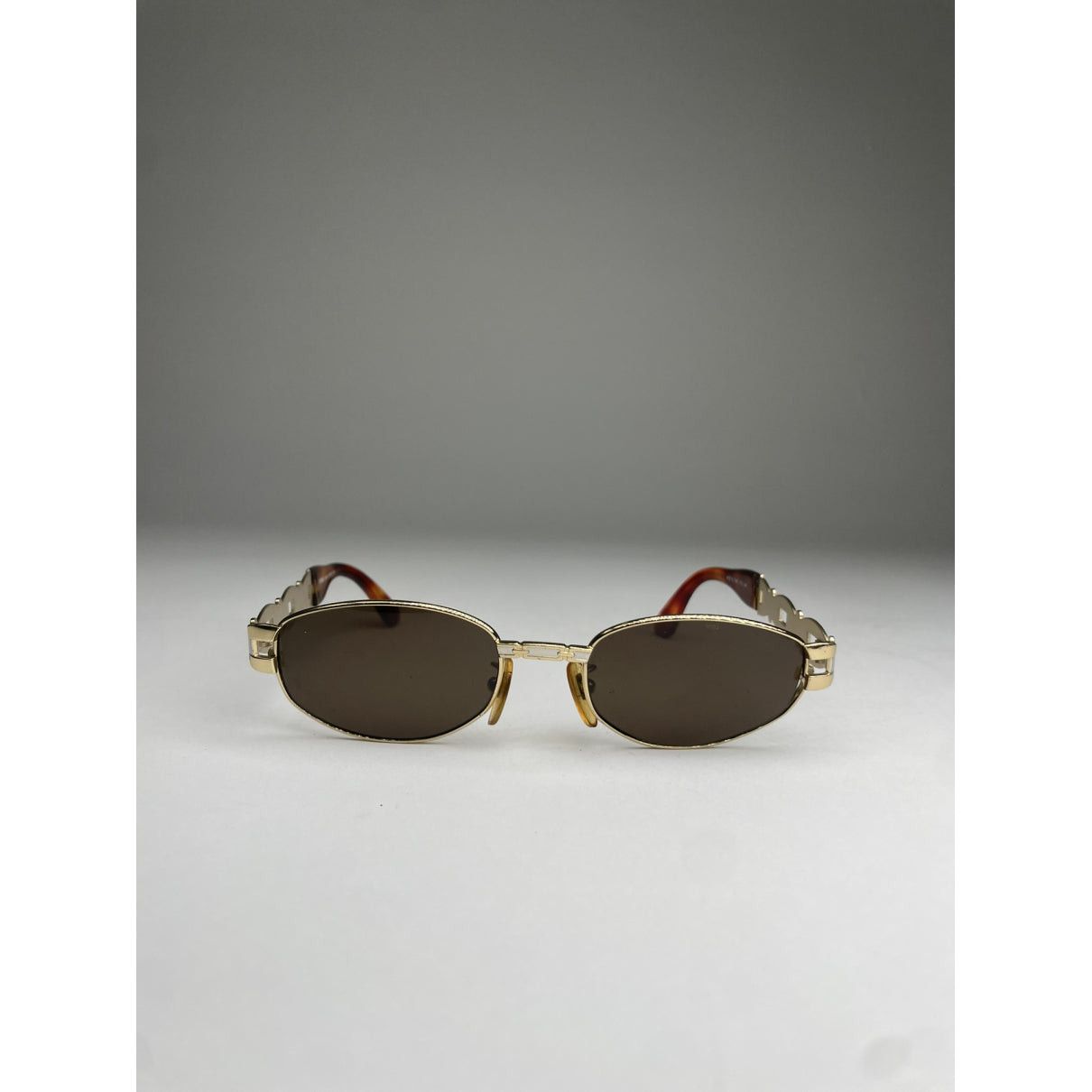 Fendi Gold Metal Sunglasses Size ONE SIZE - 2 Thumbnail