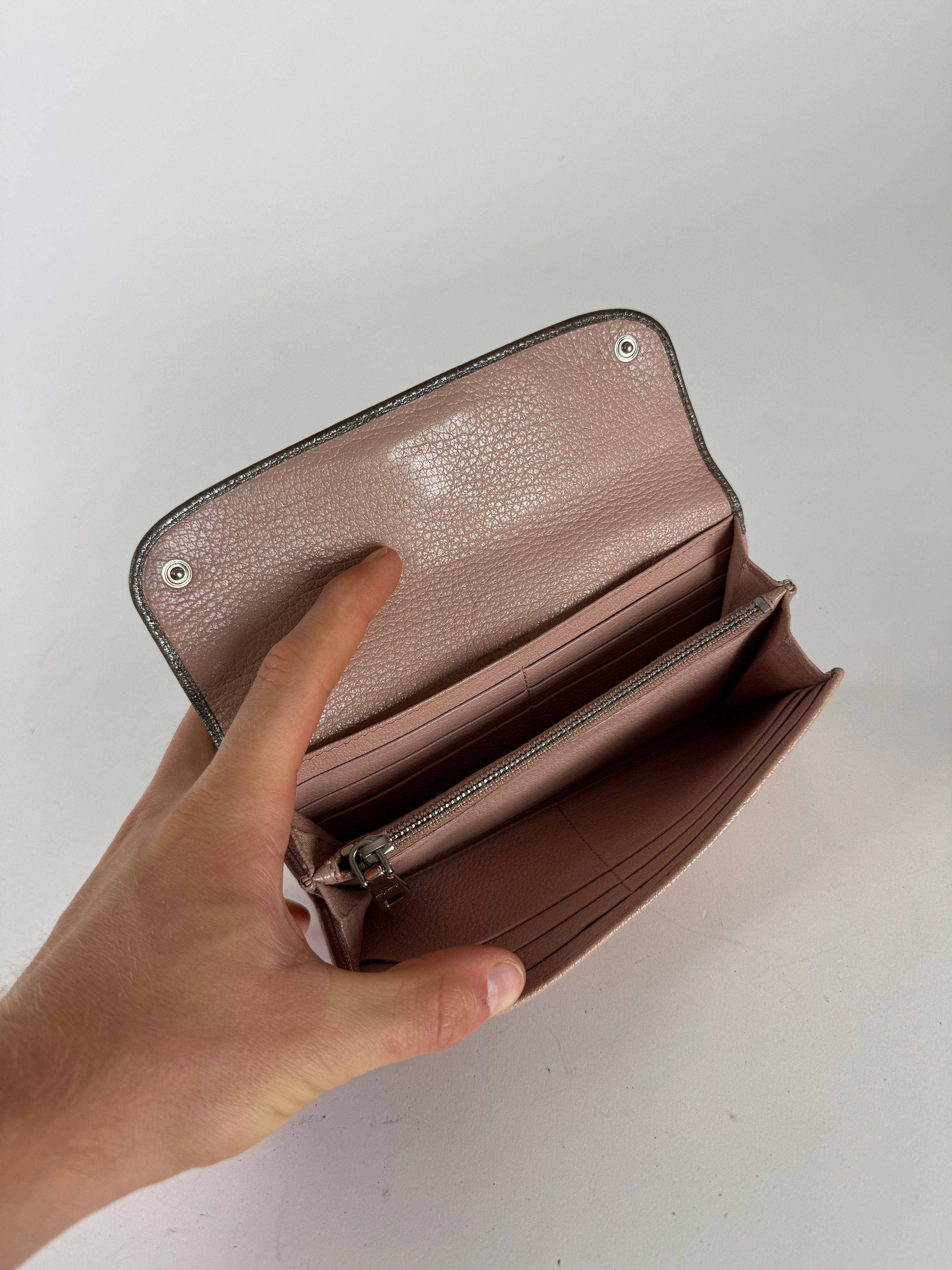 Miu Miu Vintage Leather Wallet Beige Silver Size ONE SIZE - 6 Thumbnail