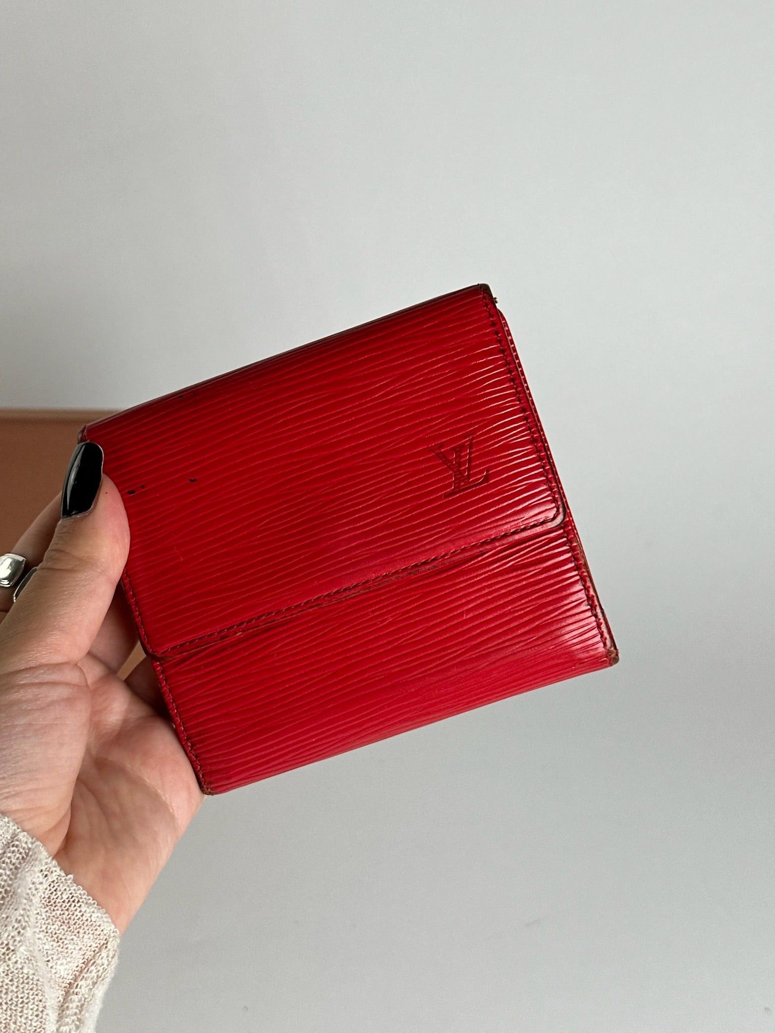Louis Vuitton Vintage EPI Leather wallet red Size ONE SIZE - 8 Thumbnail