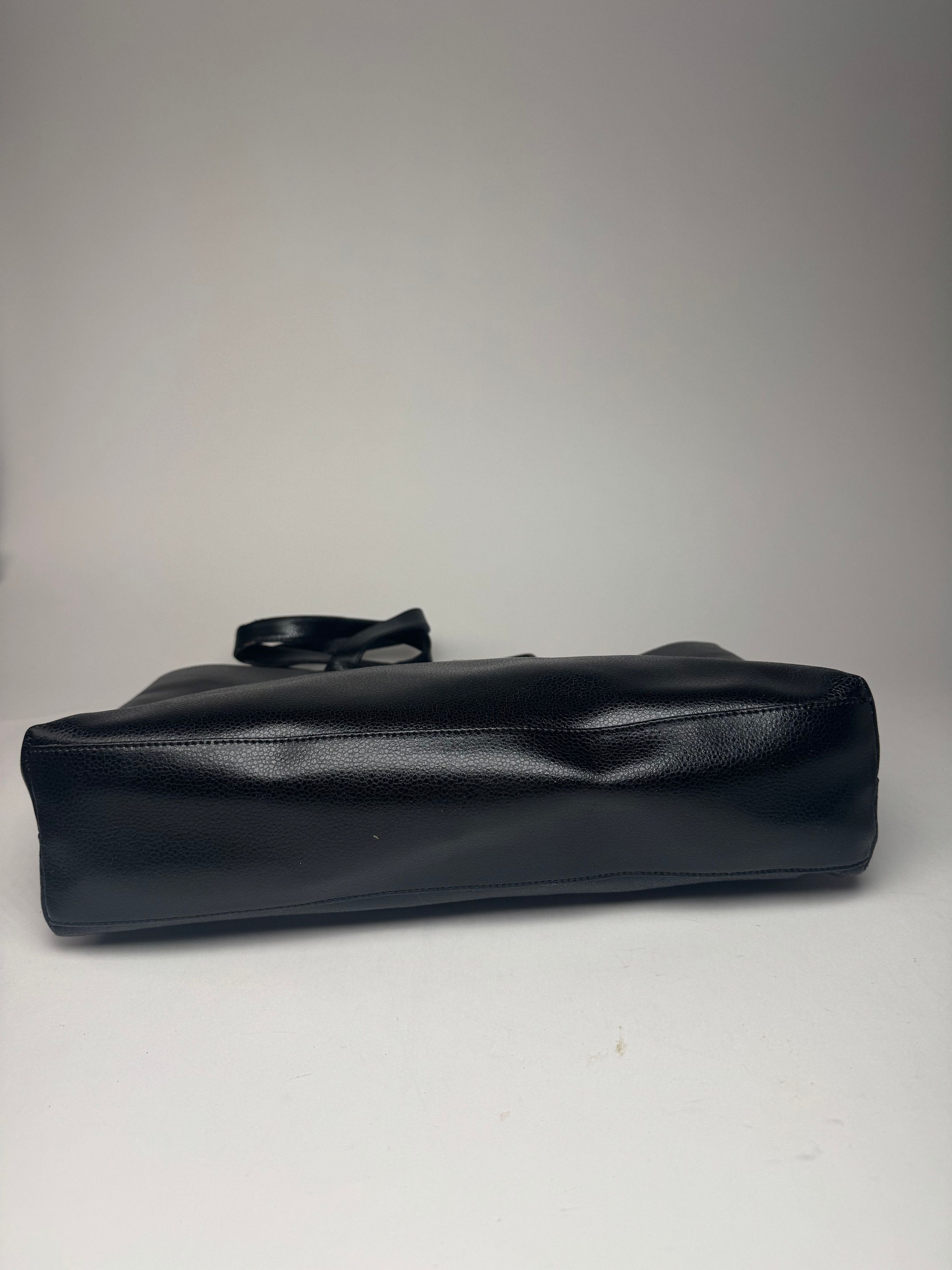 Givenchy Vintage Leather Shopper black Size ONE SIZE - 7 Thumbnail