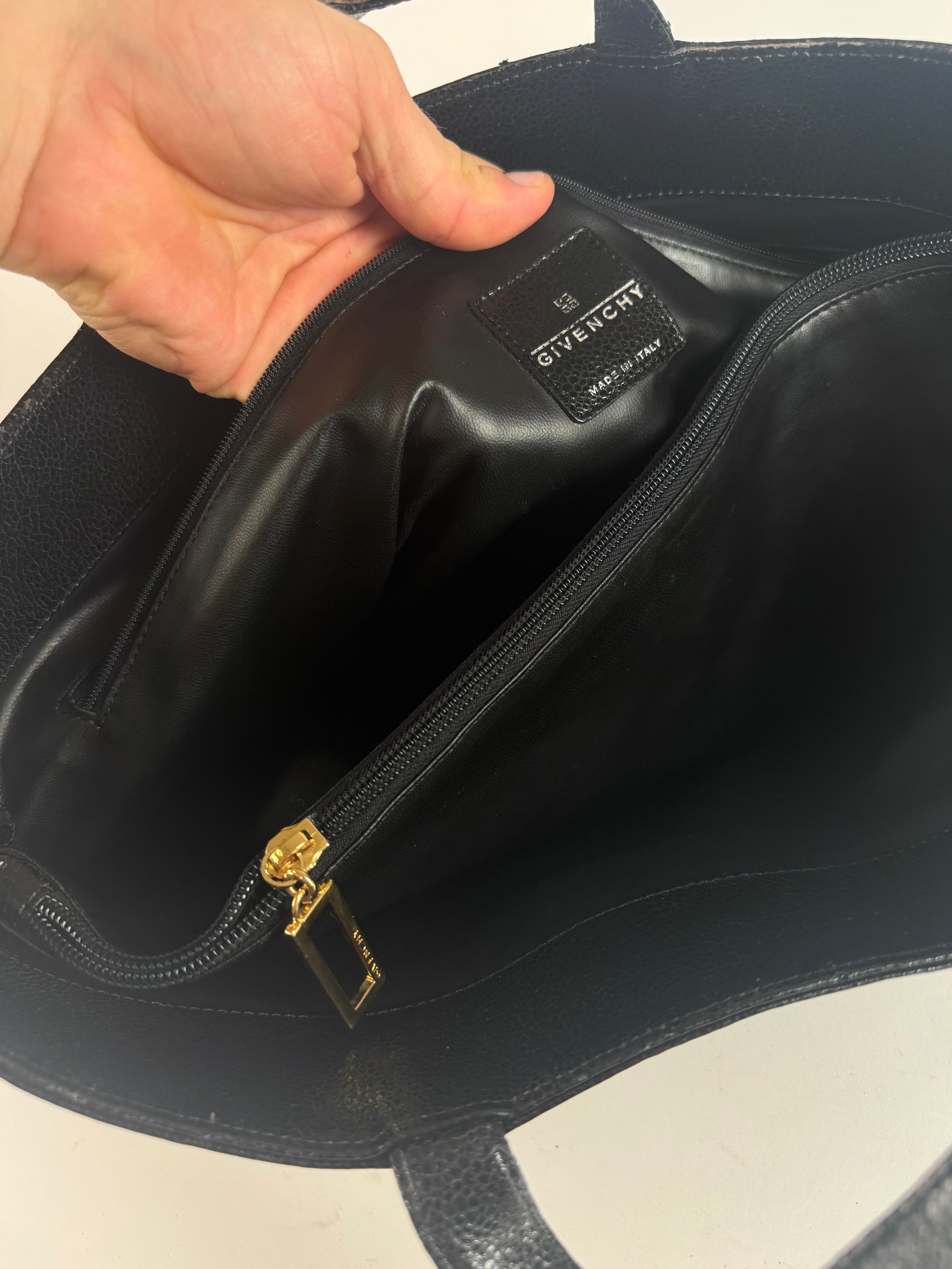 Givenchy Vintage Leather Shopper black Size ONE SIZE - 14 Thumbnail