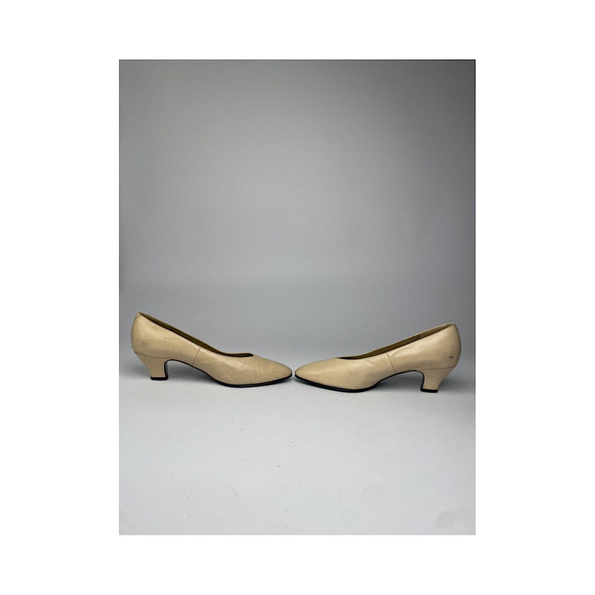Yves Saint Laurent Beige Leather Heel Size US 4 / IT 34 - 3 Thumbnail