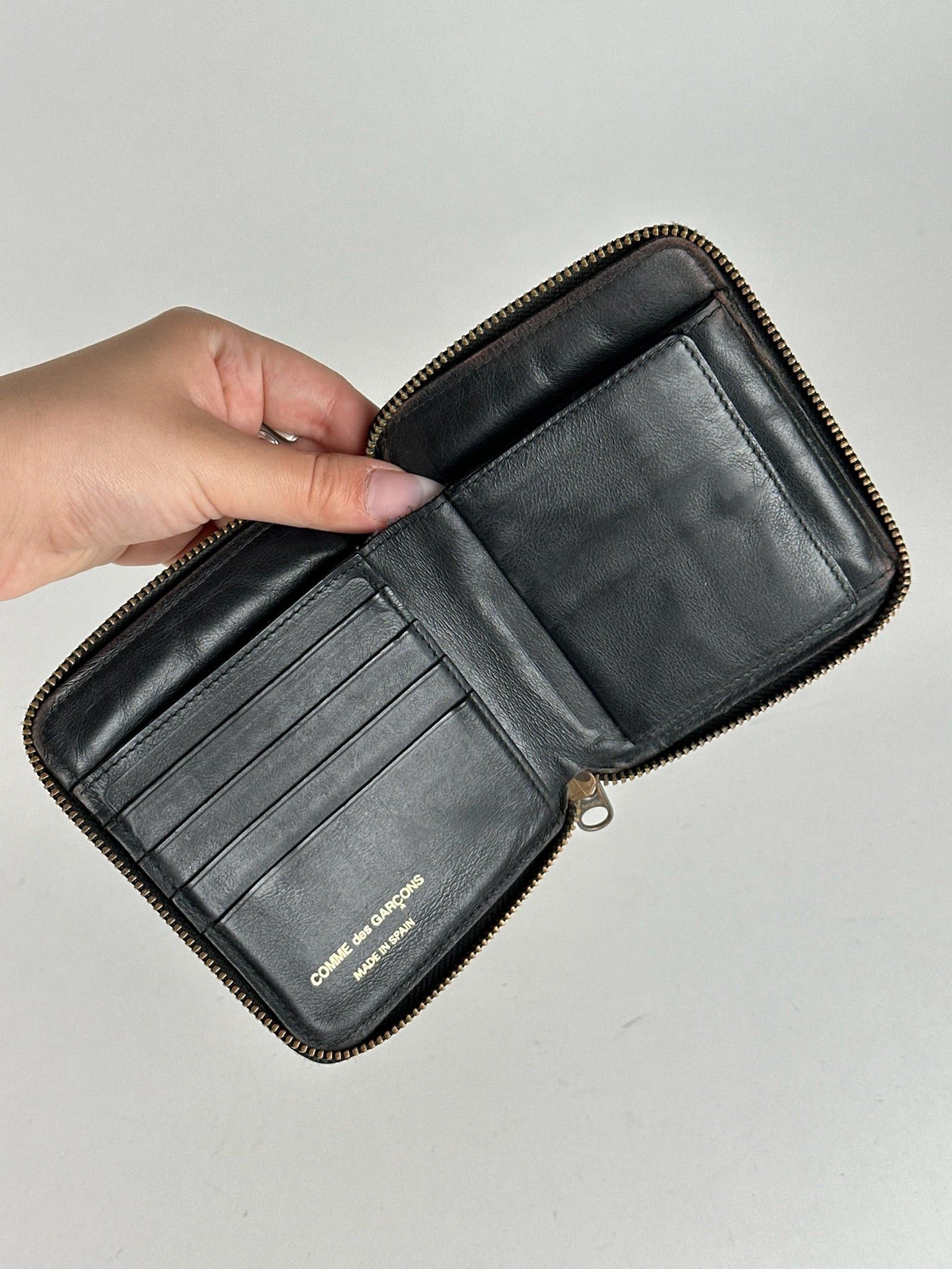 Comme des Garcons Vintage Comme Des Garçons patent leather wallet black Size ONE SIZE - 10 Thumbnail