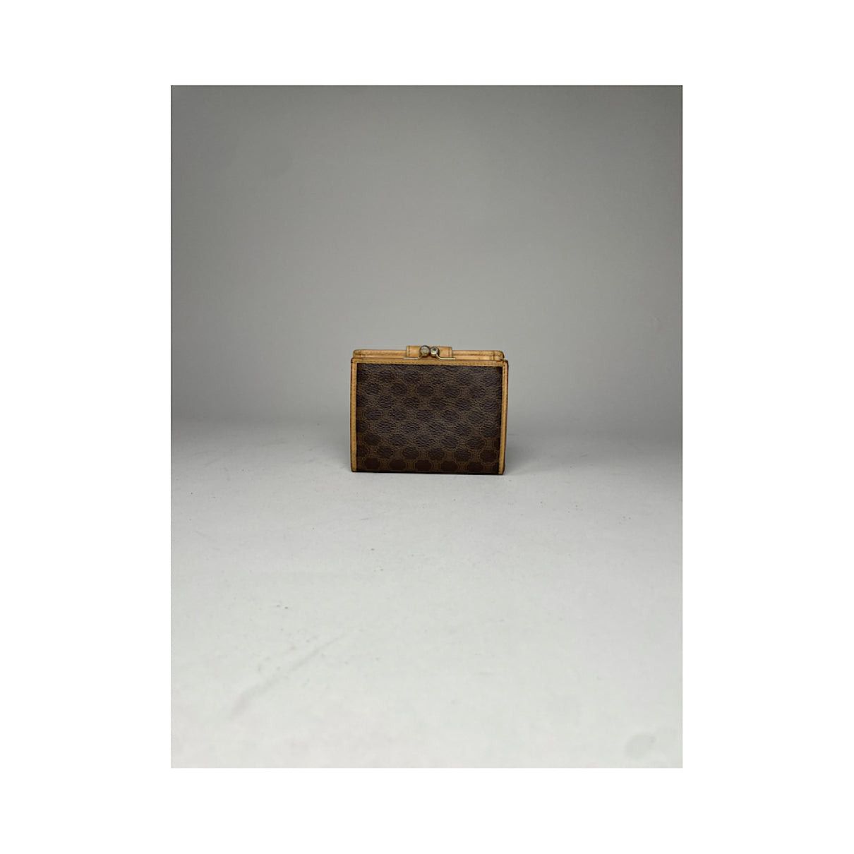 Celine Triomphe Vintage Brown Leather Wallet Size ONE SIZE - 2 Thumbnail