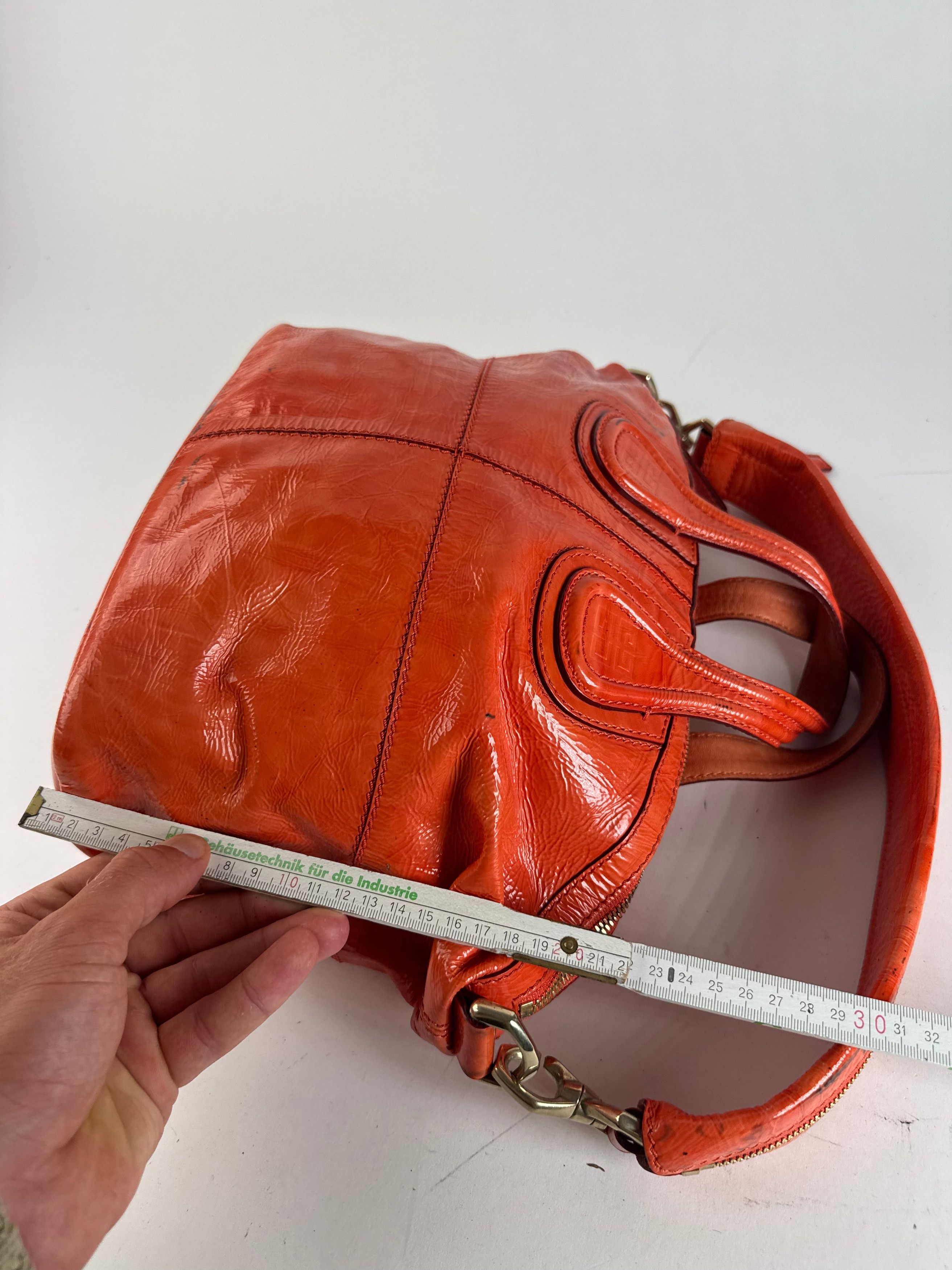 Givenchy Vintage Nightingale 2 way patent leather bag Orange Size ONE SIZE - 15 Thumbnail