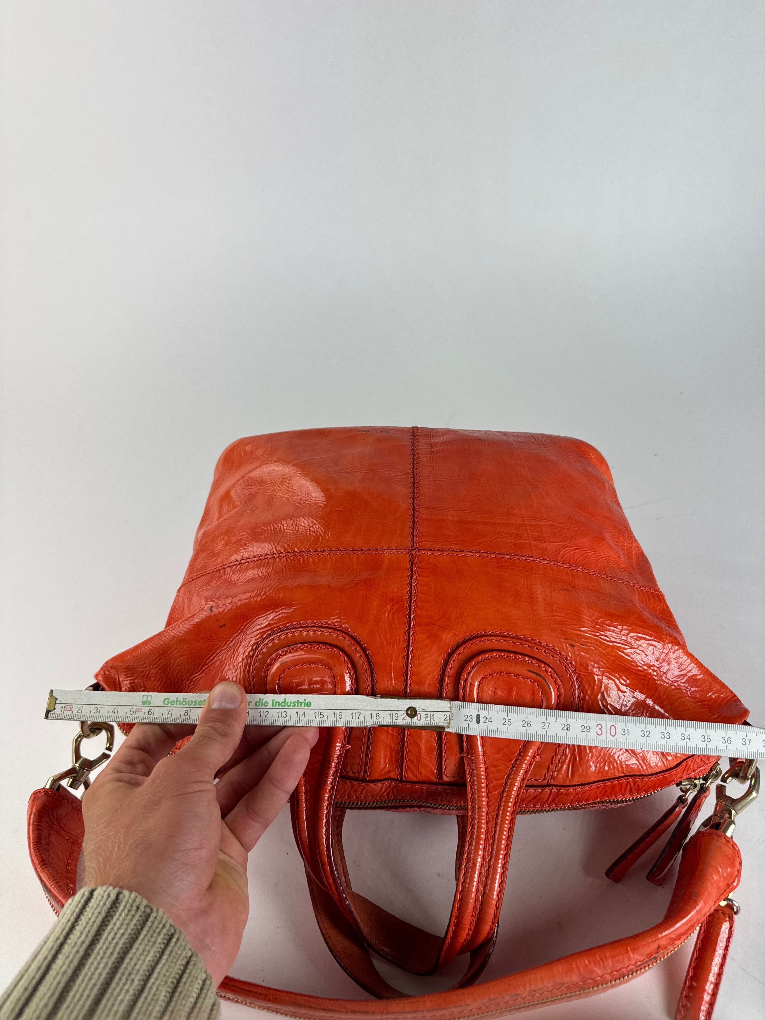 Givenchy Vintage Nightingale 2 way patent leather bag Orange Size ONE SIZE - 14 Thumbnail