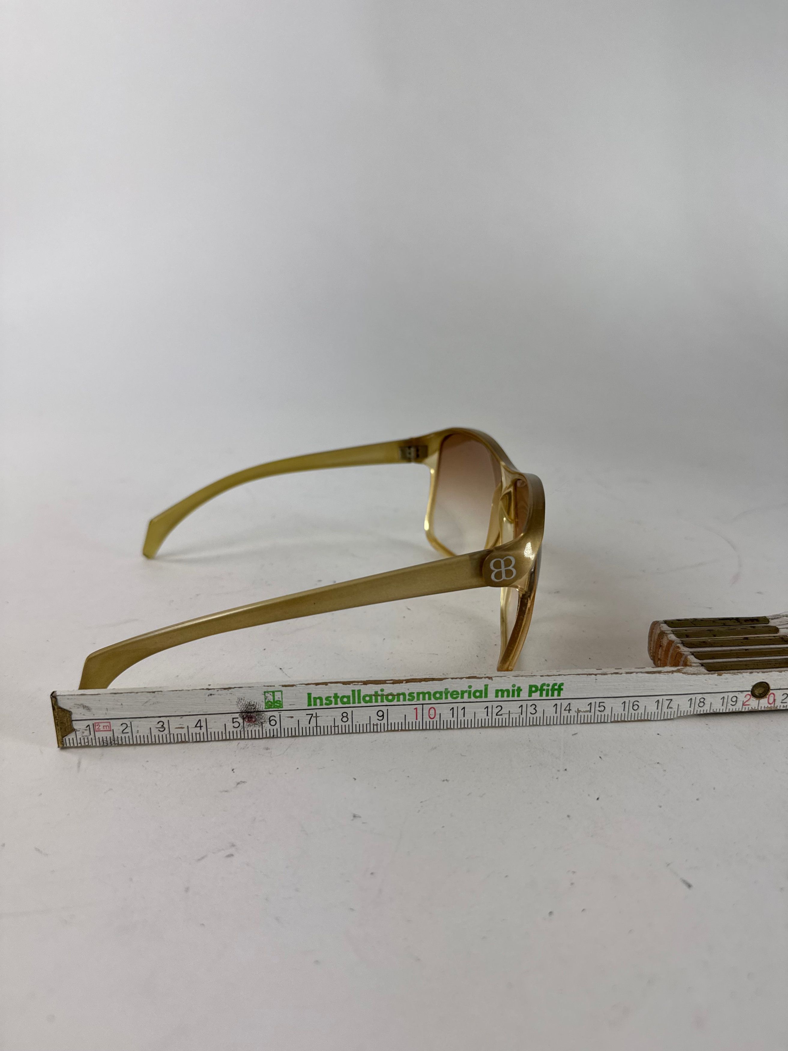 Balenciaga Vintage Overd Sunglasses Golden Size ONE SIZE - 10 Thumbnail