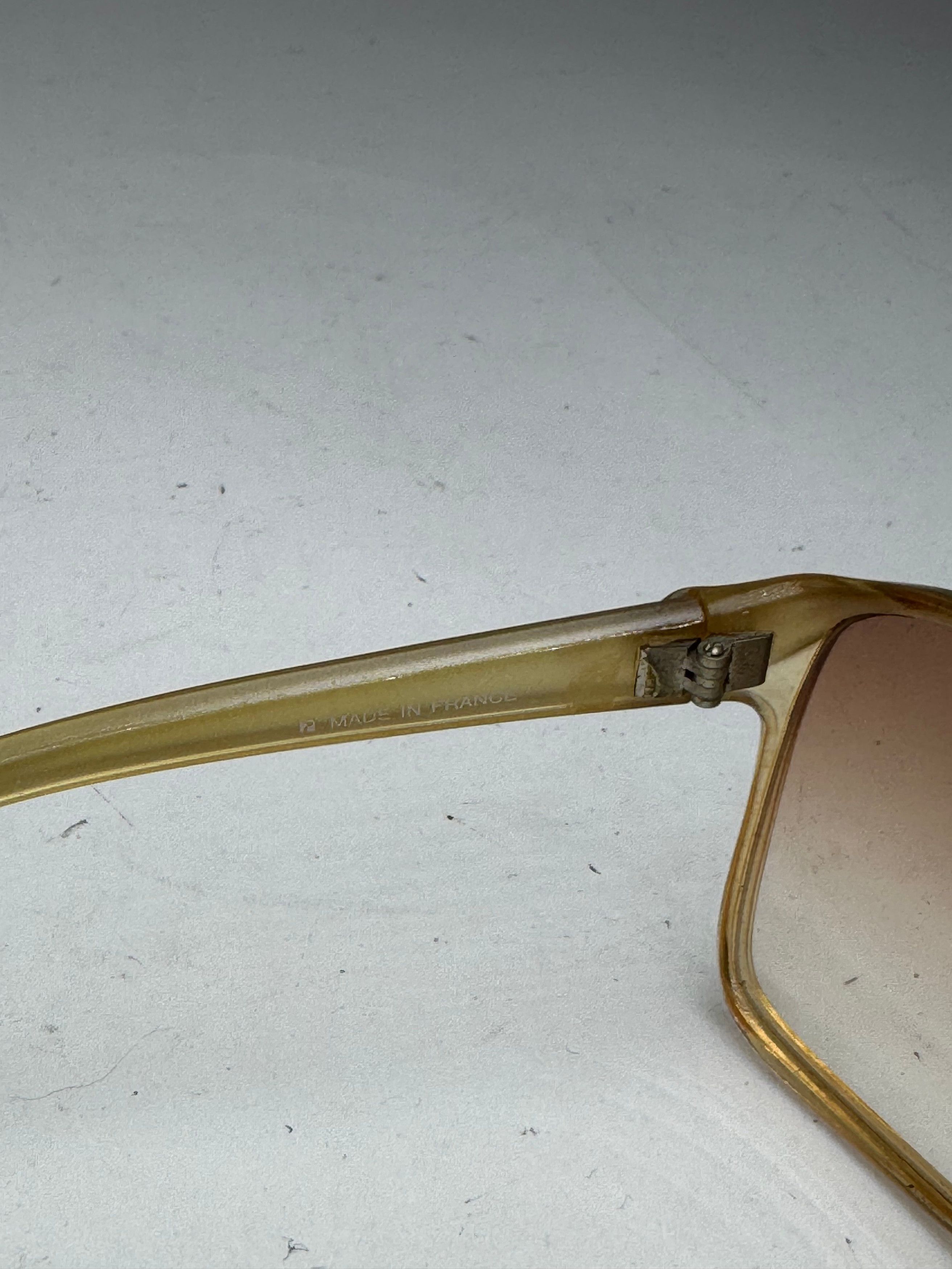 Balenciaga Vintage Overd Sunglasses Golden Size ONE SIZE - 2 Thumbnail