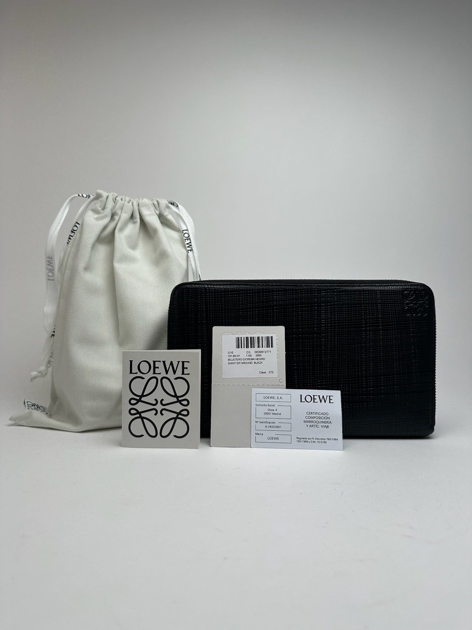 Loewe Vintage Madrid Anagram wallet black Size ONE SIZE - 2 Thumbnail