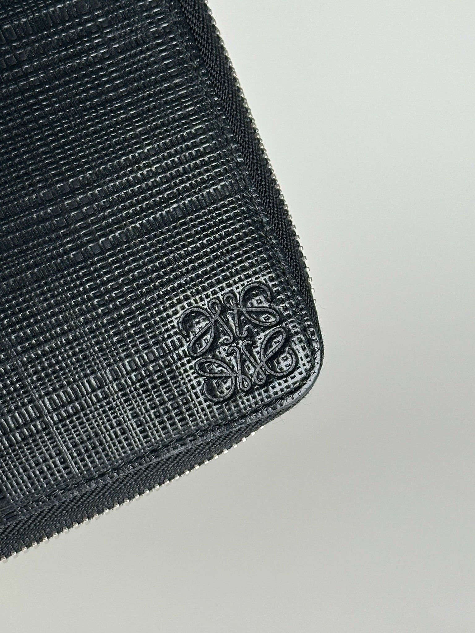 Loewe Vintage Madrid Anagram wallet black Size ONE SIZE - 9 Thumbnail
