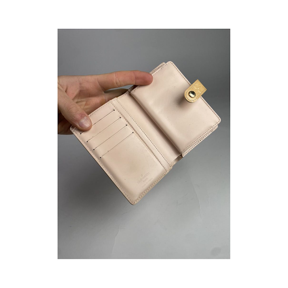 Louis Vuitton Juliette Beige Leather Wallet Size ONE SIZE - 4 Thumbnail