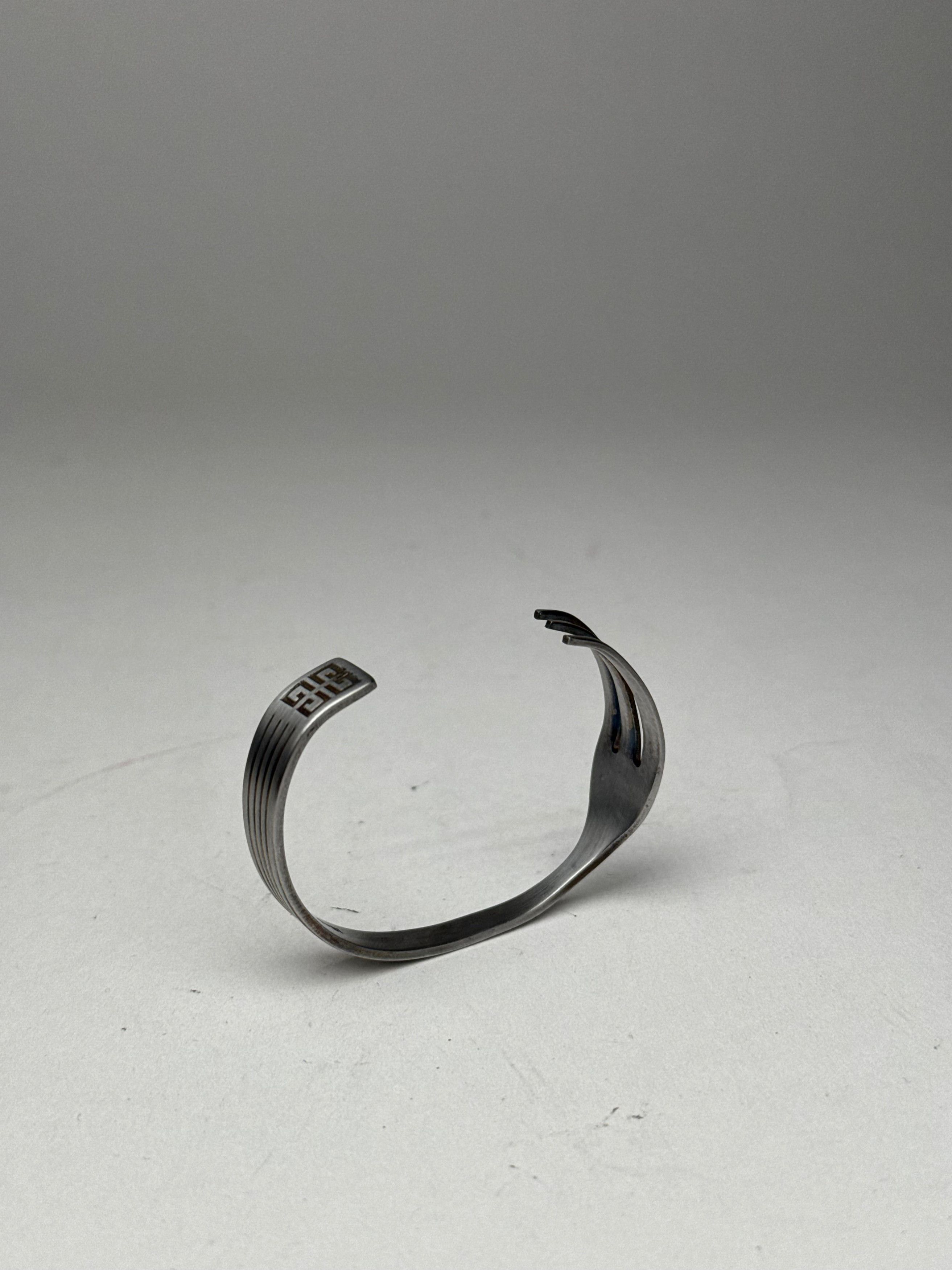 Givenchy Vintage Steel Fork bracelet silver Size ONE SIZE - 2 Thumbnail