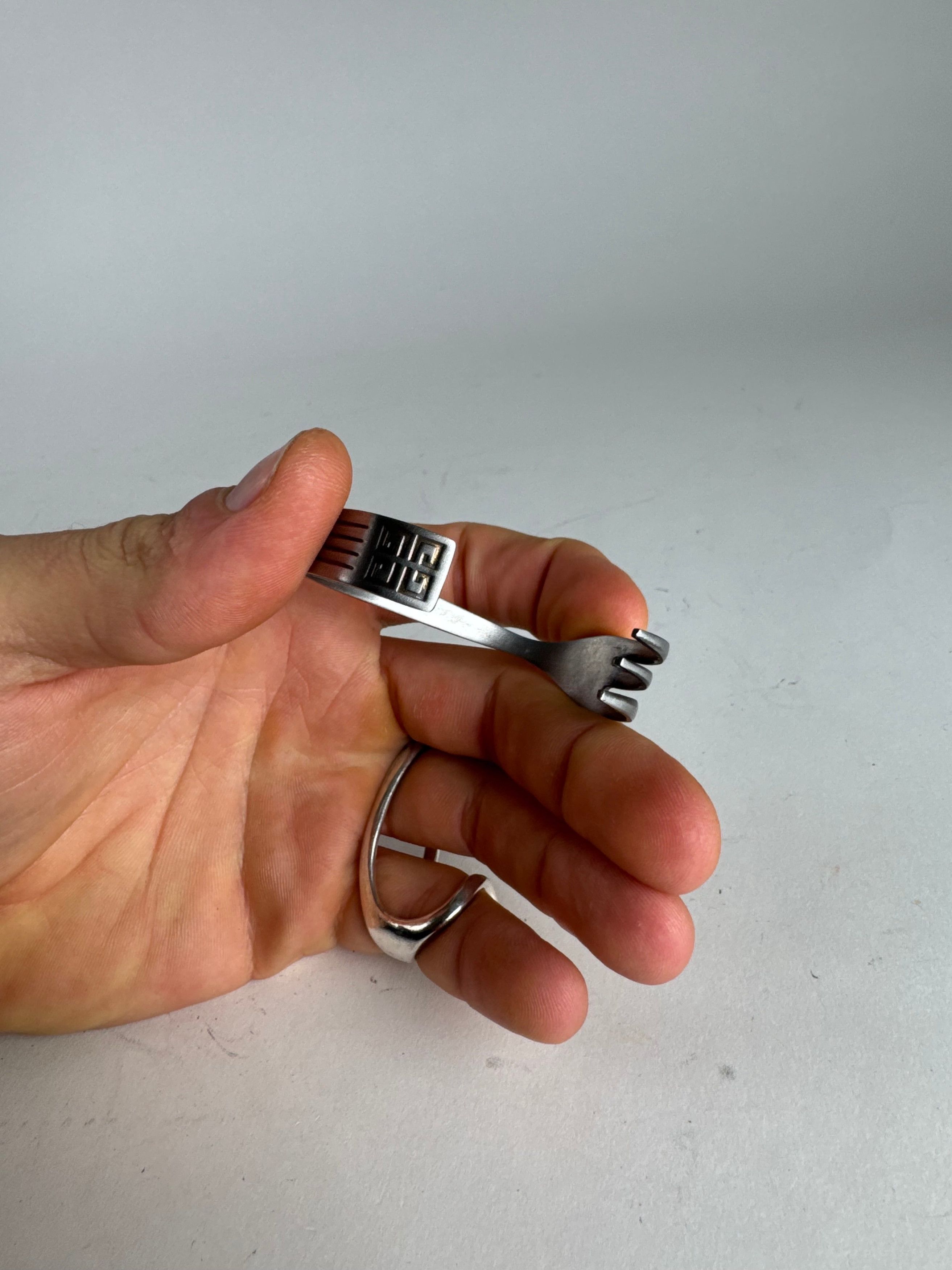 Givenchy Vintage Steel Fork bracelet silver Size ONE SIZE - 4 Thumbnail